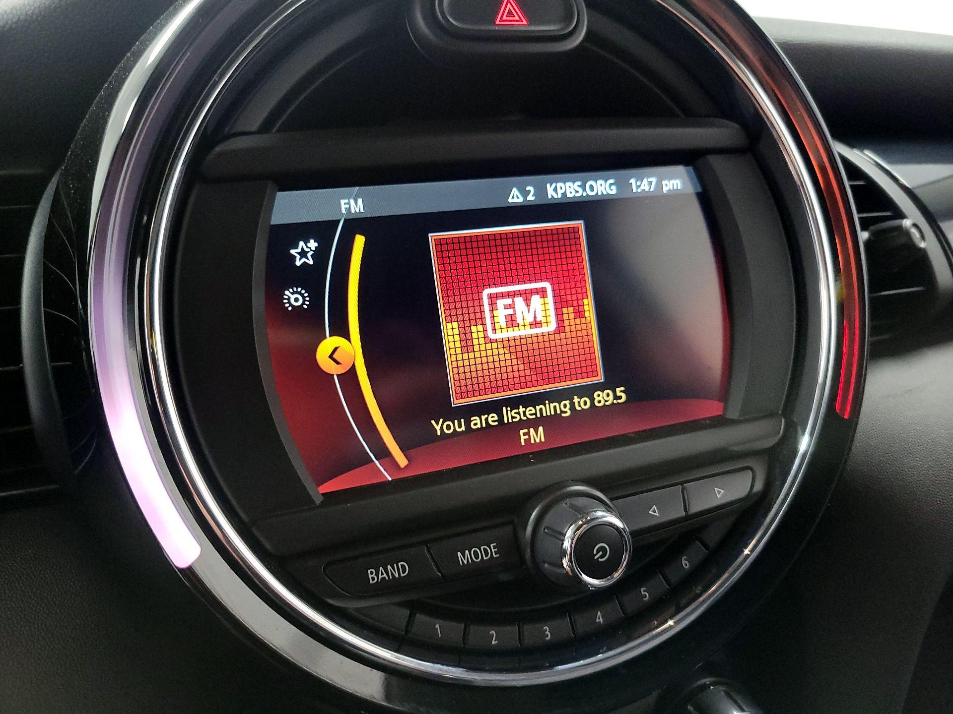 Thumbnail: 2019 MINI Cooper Hardtop - 15