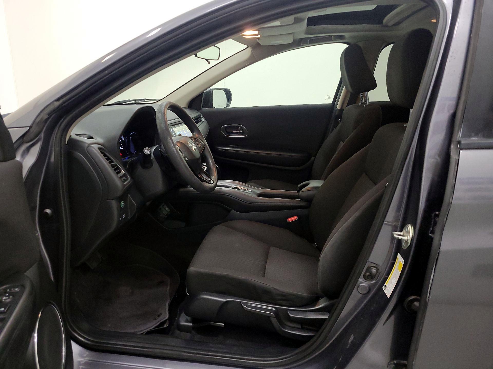 Thumbnail: 2017 Honda HR-V - 11