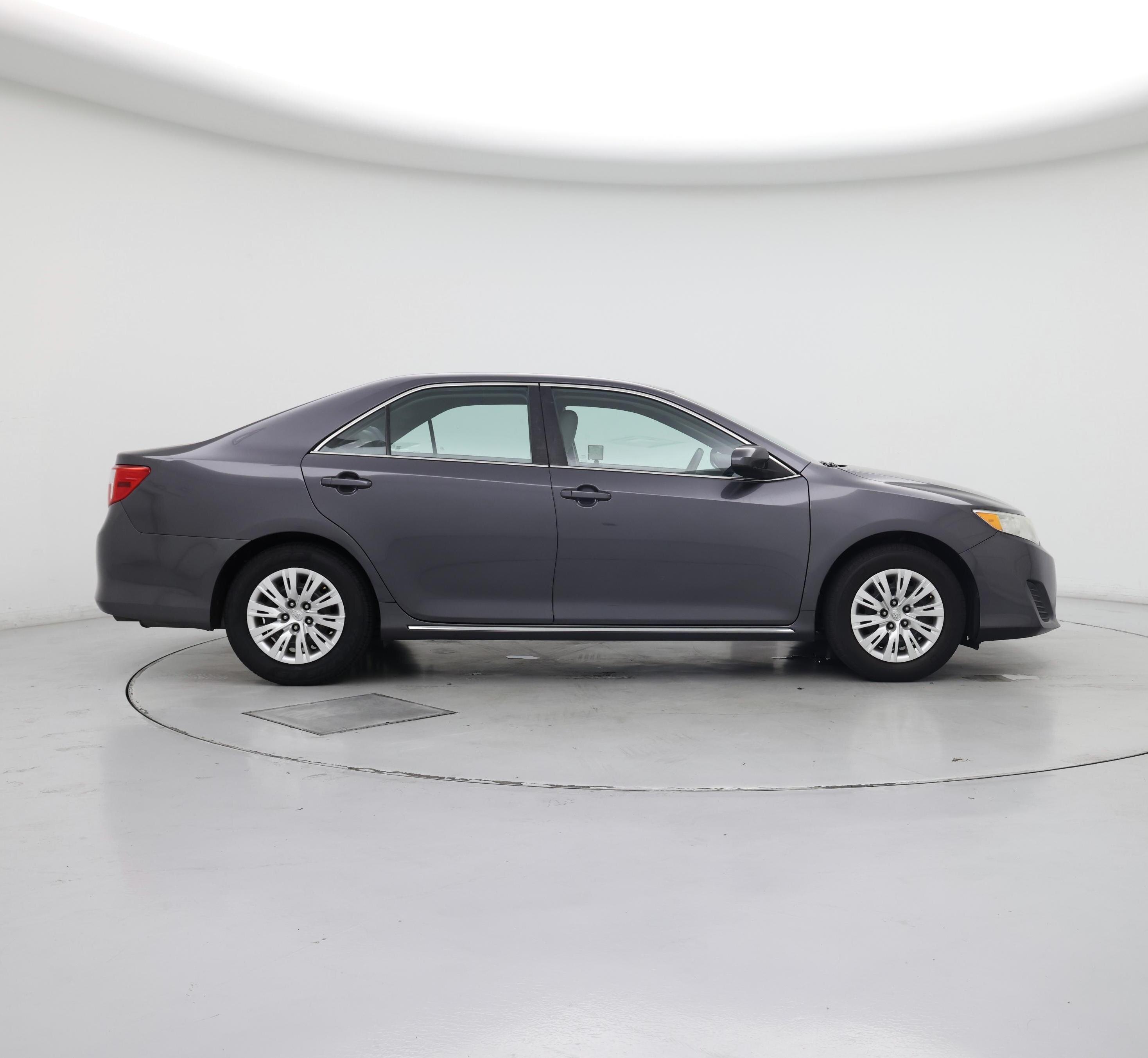 Thumbnail: 2014 Toyota Camry - 7