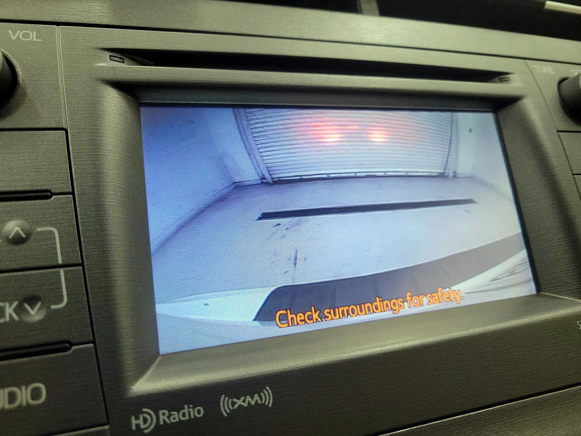 Thumbnail: 2015 Toyota Prius - 14