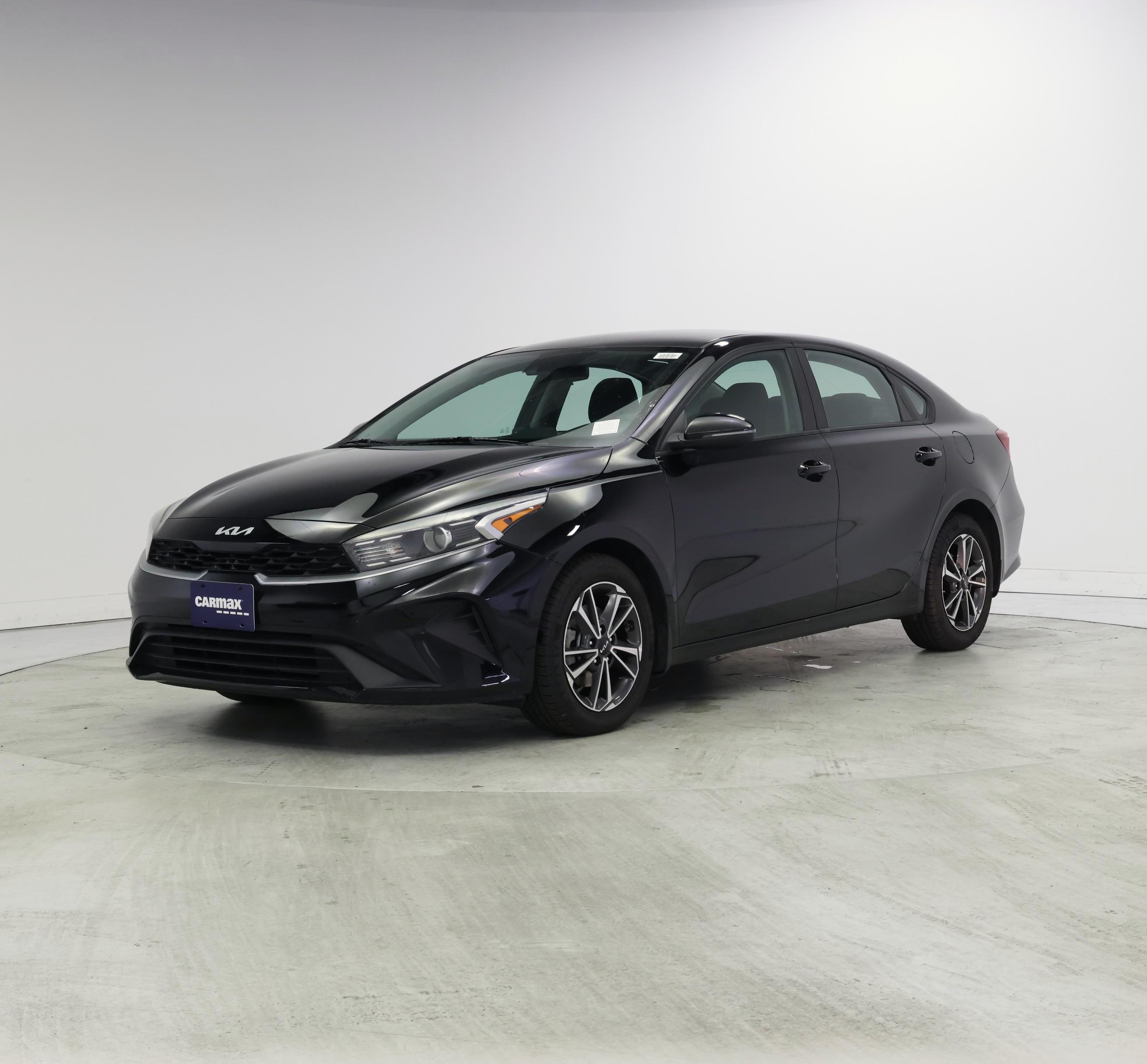 Thumbnail: 2022 Kia Forte - 4