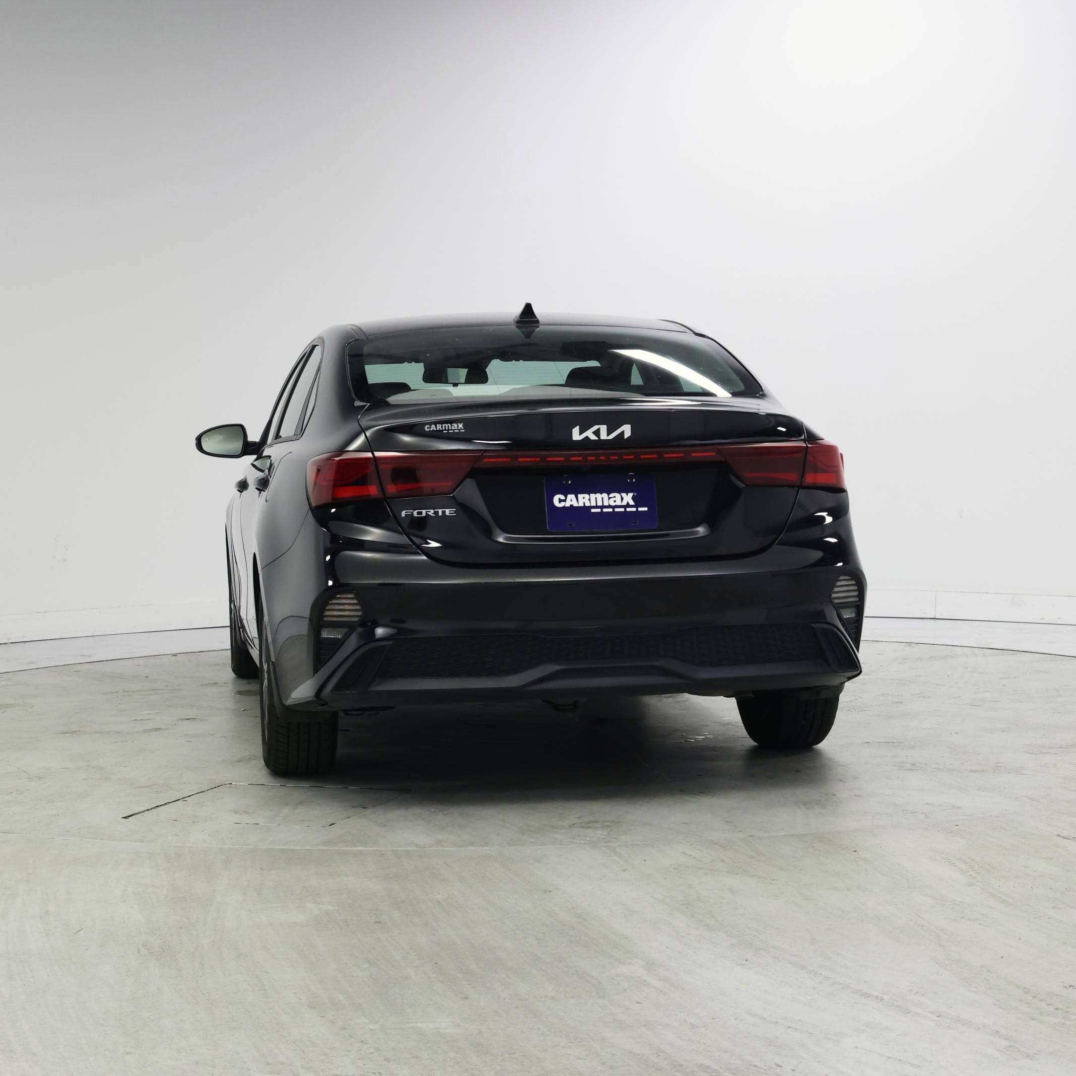 Thumbnail: 2022 Kia Forte - 6