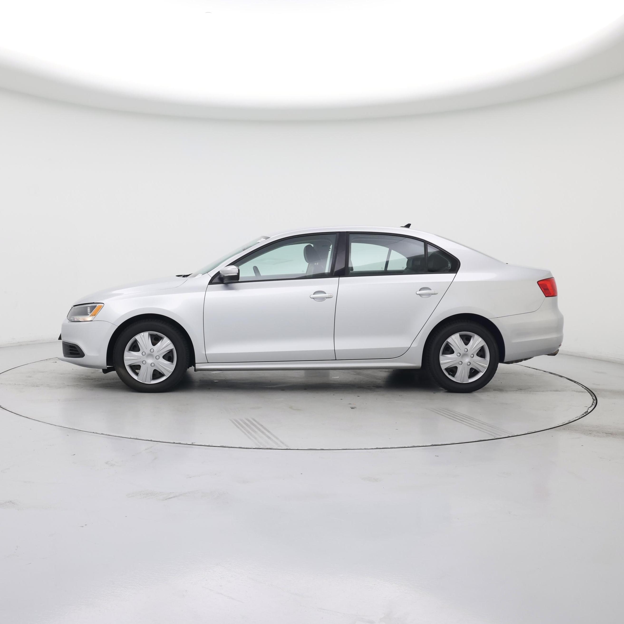 Thumbnail: 2014 Volkswagen Jetta - 3