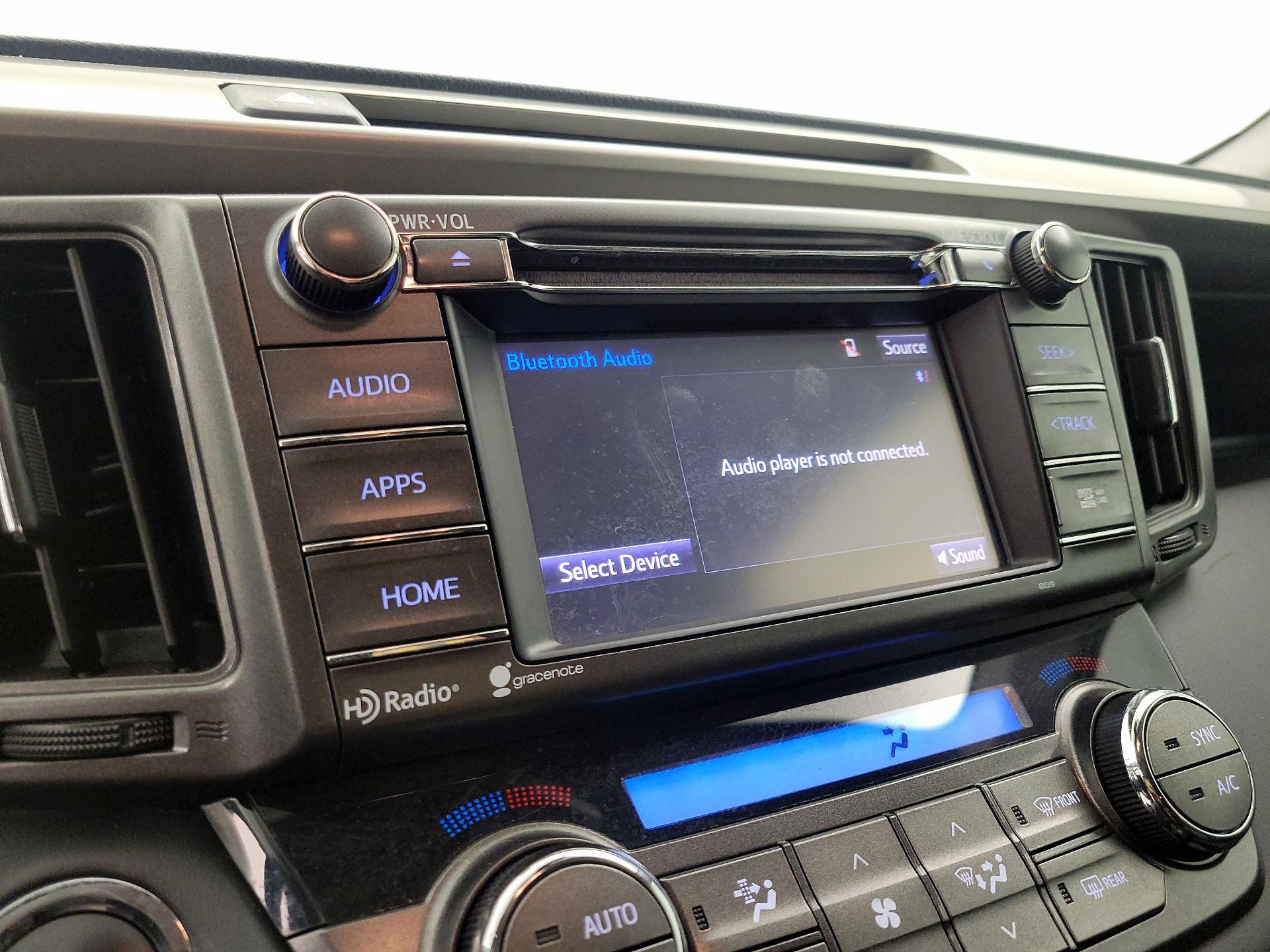 Thumbnail: 2015 Toyota RAV4 - 15