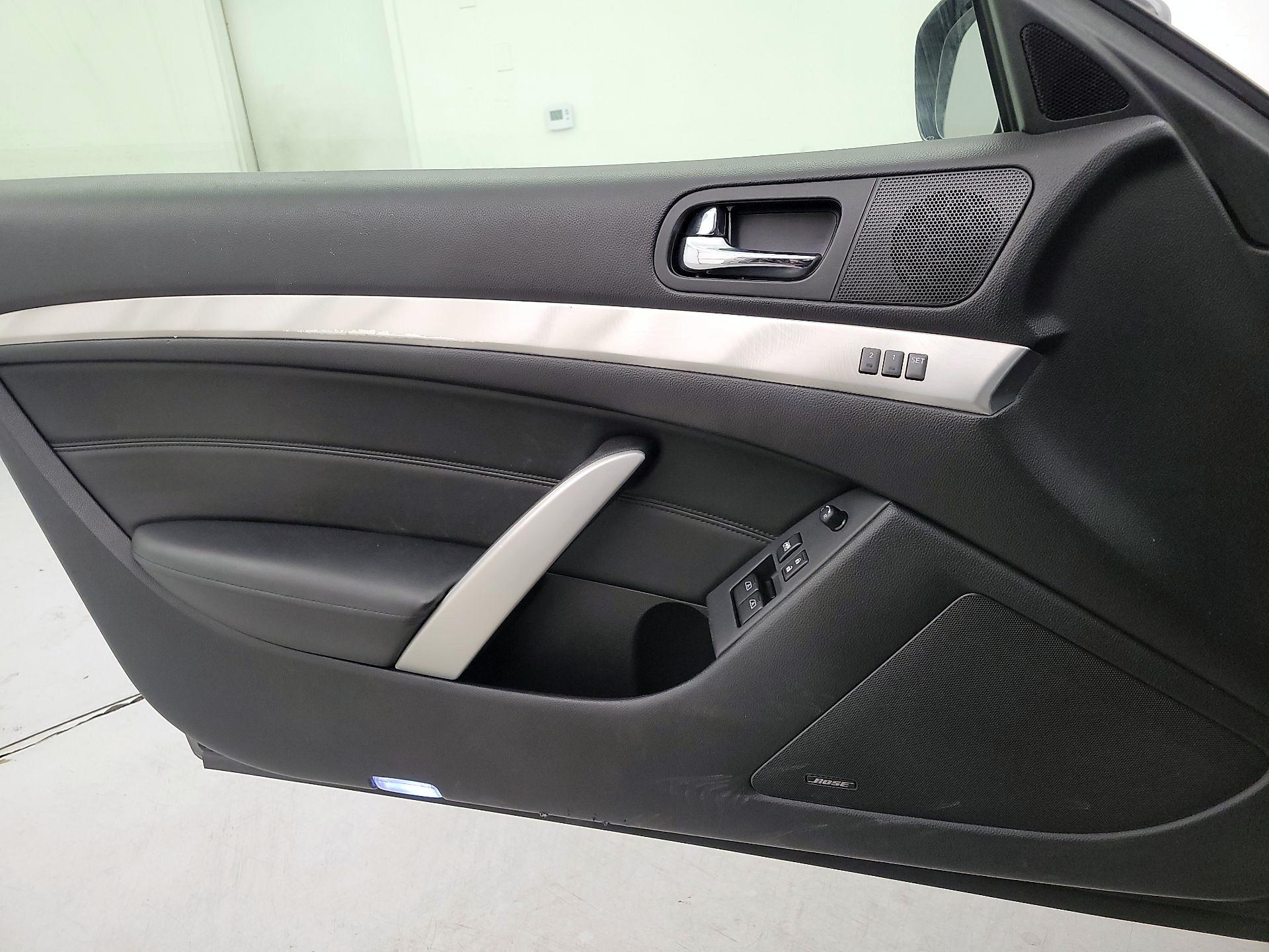 Thumbnail: 2013 INFINITI G37 - 12