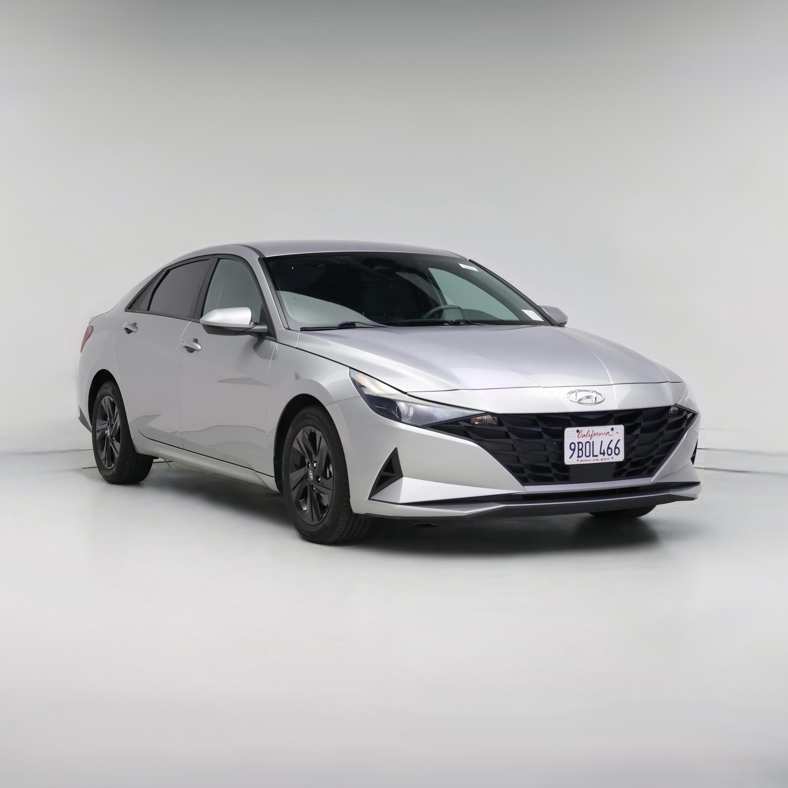 Thumbnail: 2022 Hyundai Elantra - 1