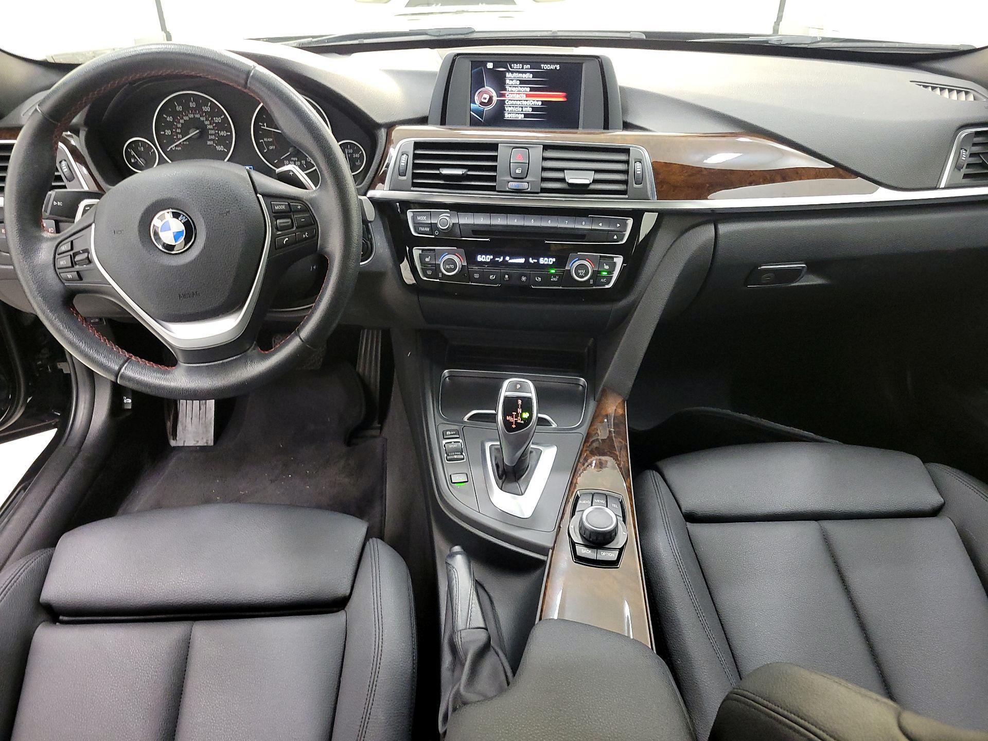 Thumbnail: 2017 BMW 3 Series - 9