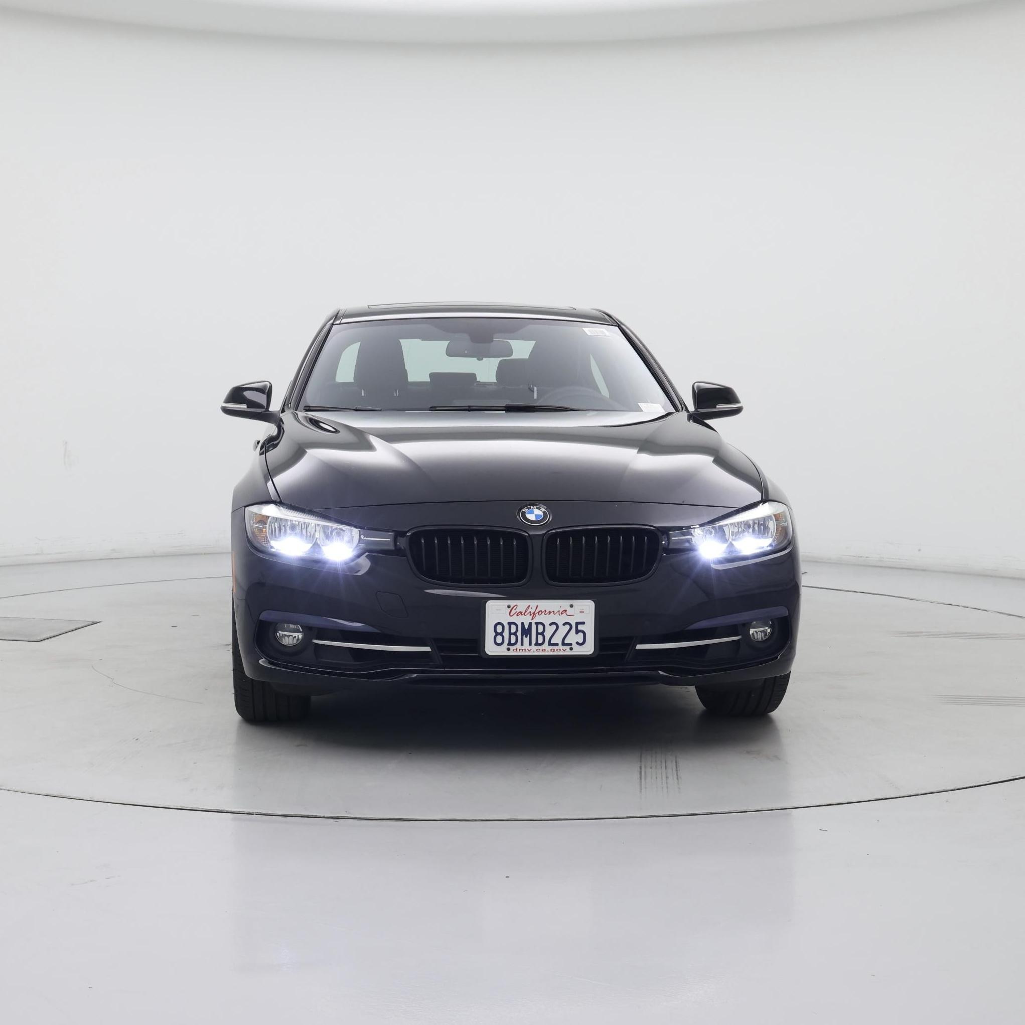 Thumbnail: 2017 BMW 3 Series - 5