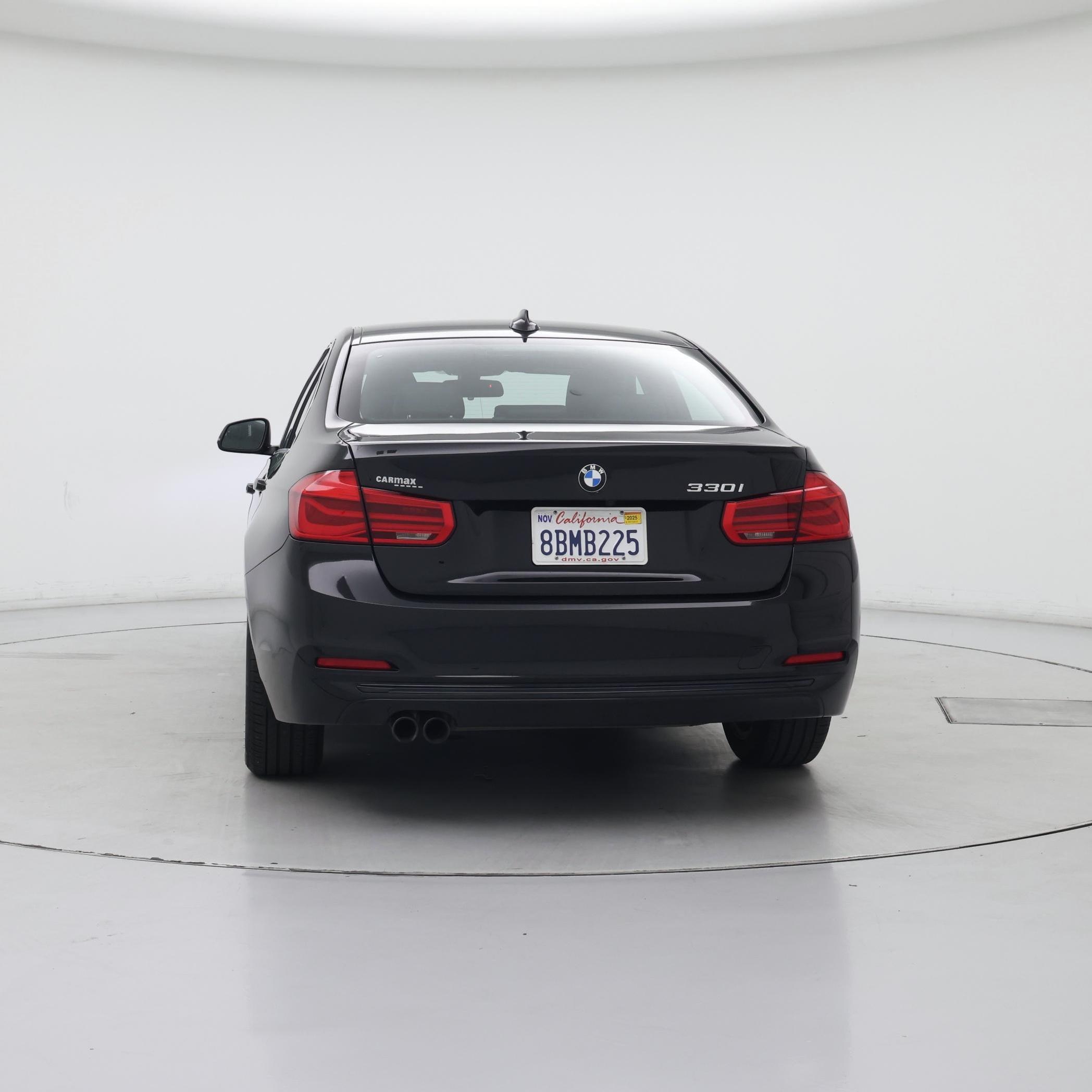 Thumbnail: 2017 BMW 3 Series - 6