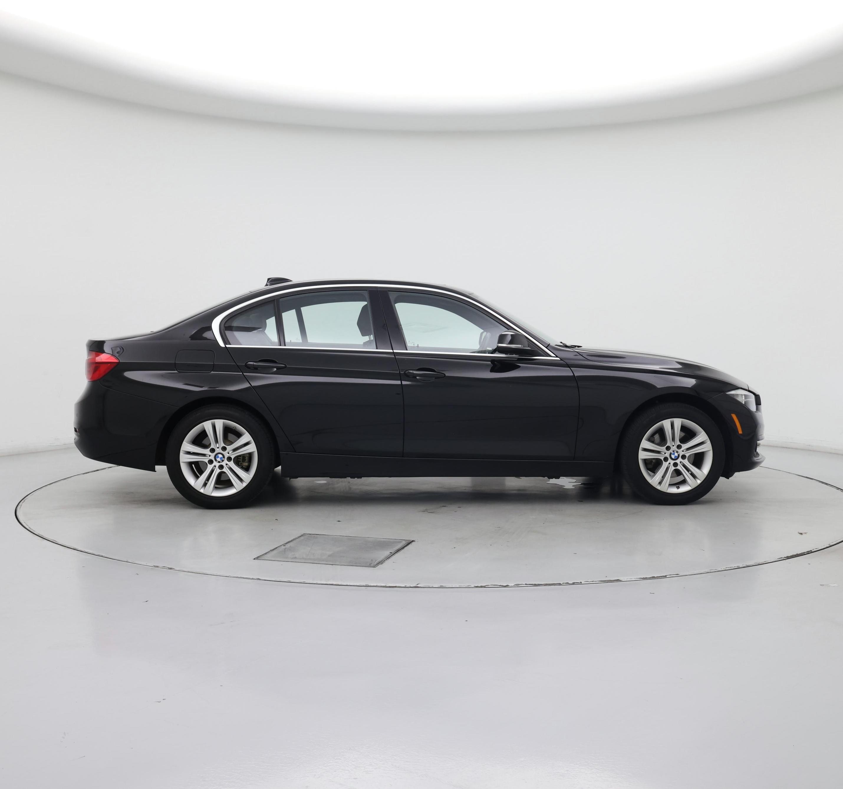 Thumbnail: 2017 BMW 3 Series - 7