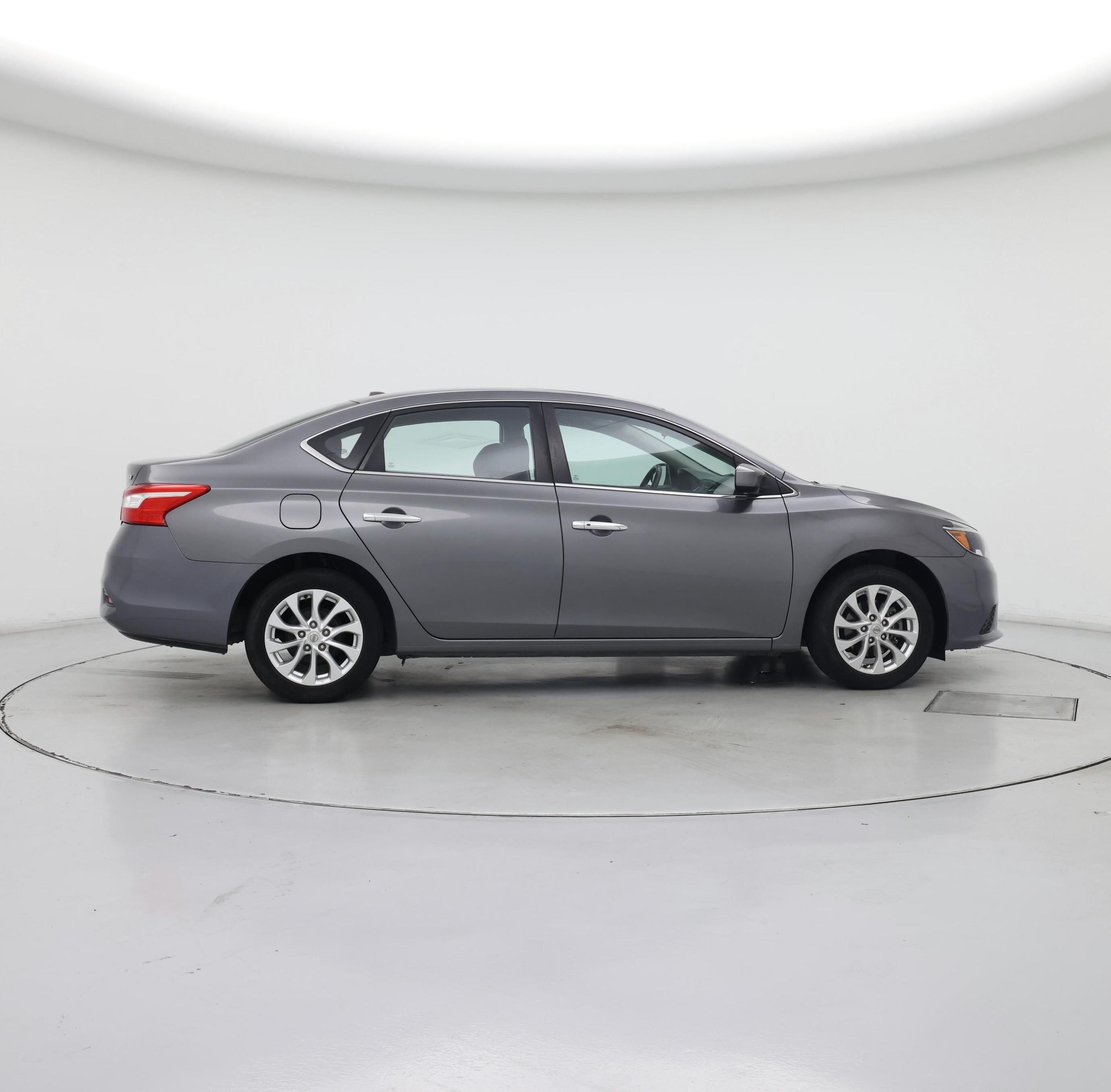 Thumbnail: 2017 Nissan Sentra - 7
