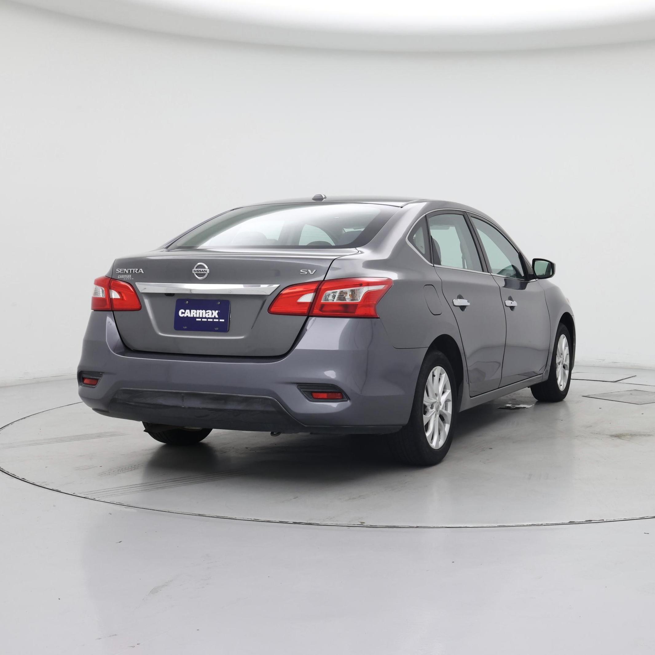 Thumbnail: 2017 Nissan Sentra - 8