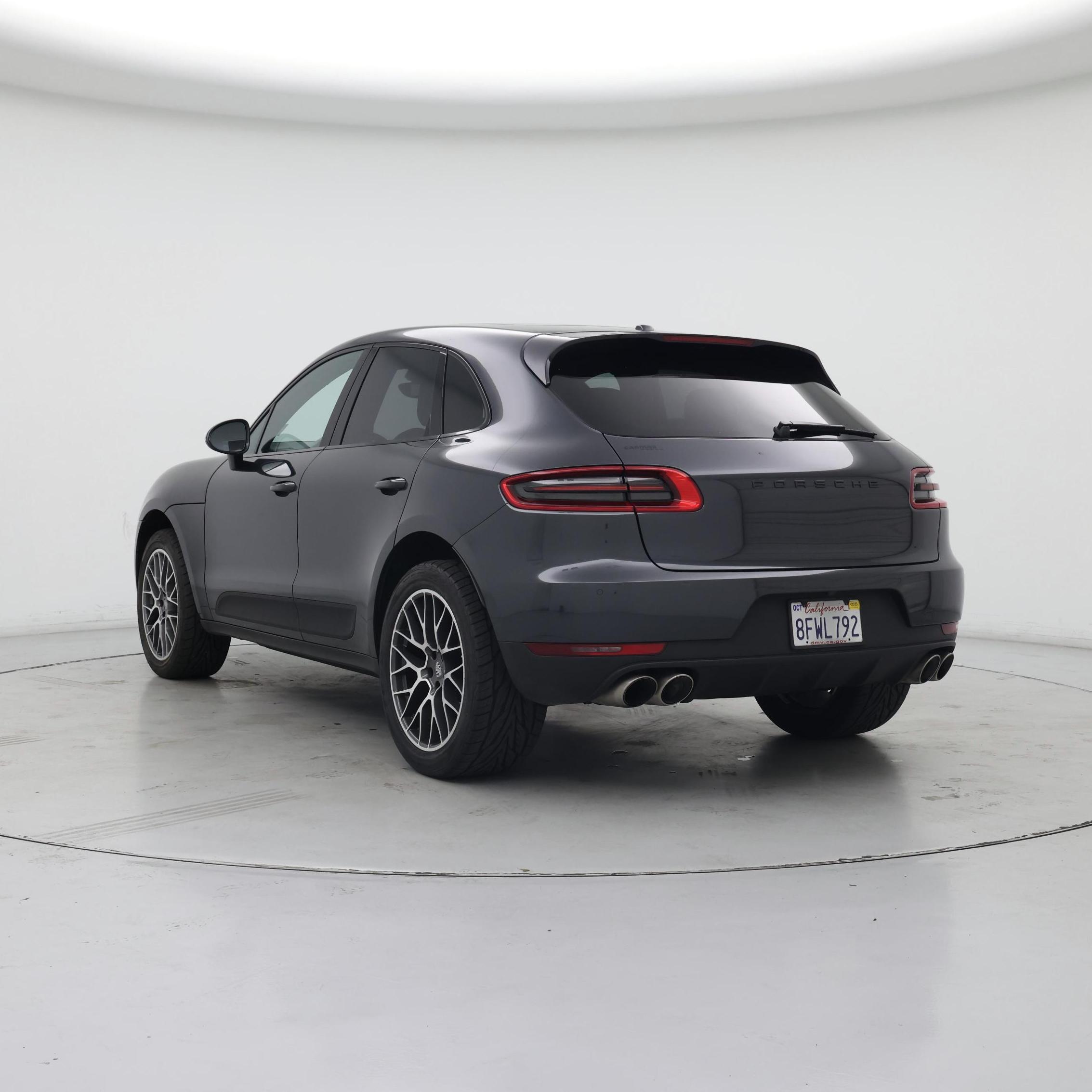 Thumbnail: 2018 Porsche Macan - 2