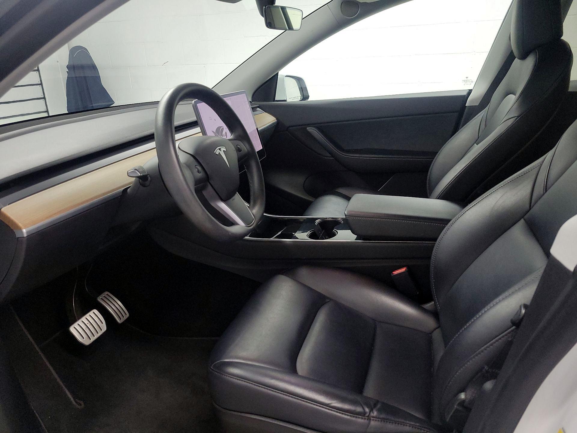 Thumbnail: 2021 Tesla Model Y - 11