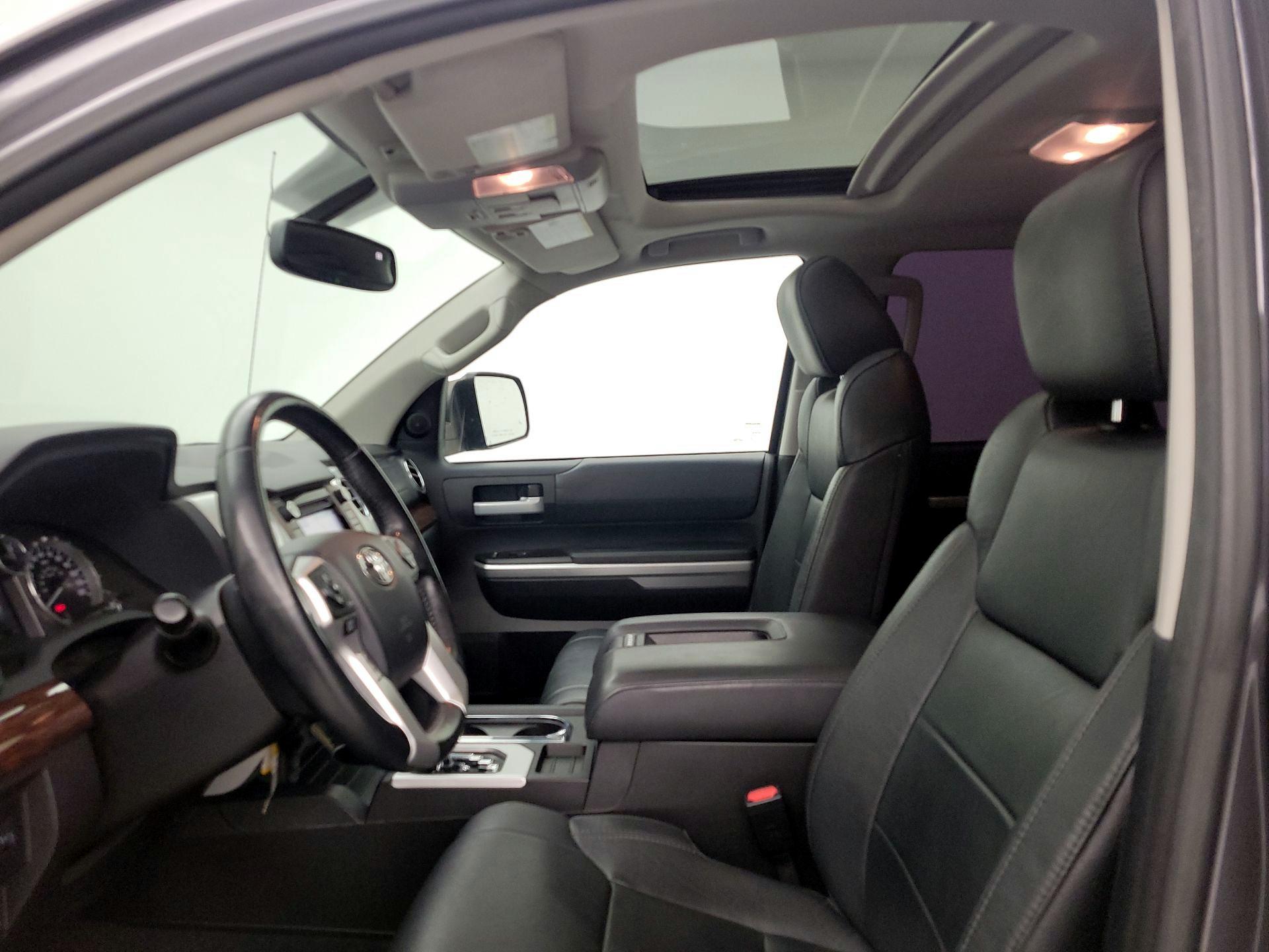 Thumbnail: 2015 Toyota Tundra - 20