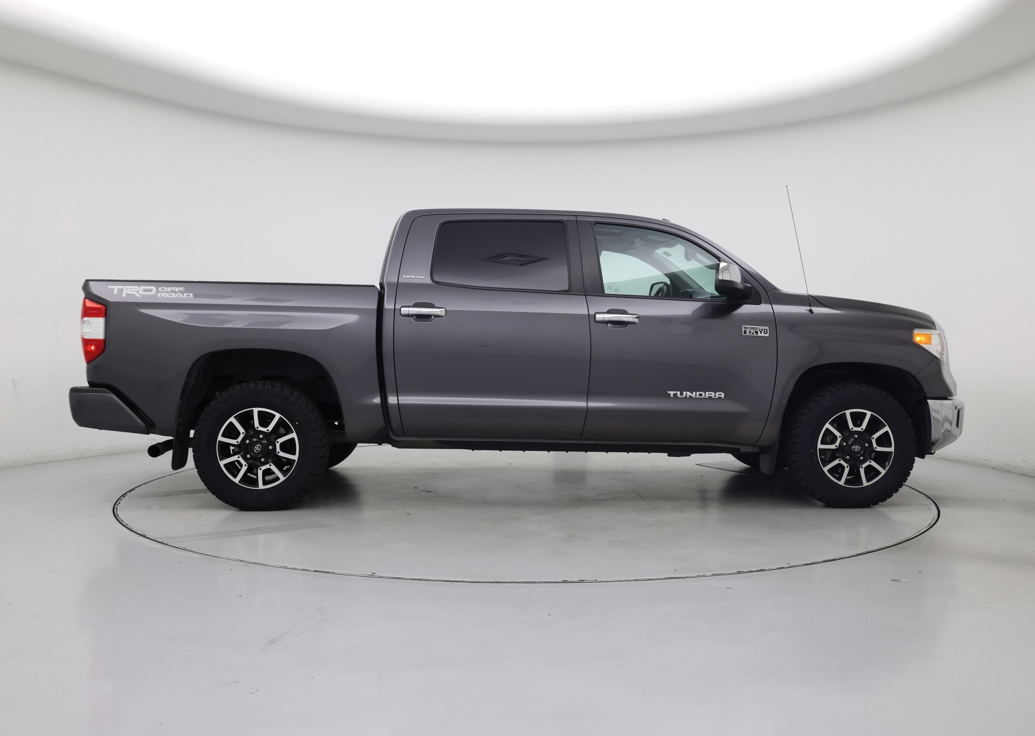 Thumbnail: 2015 Toyota Tundra - 7