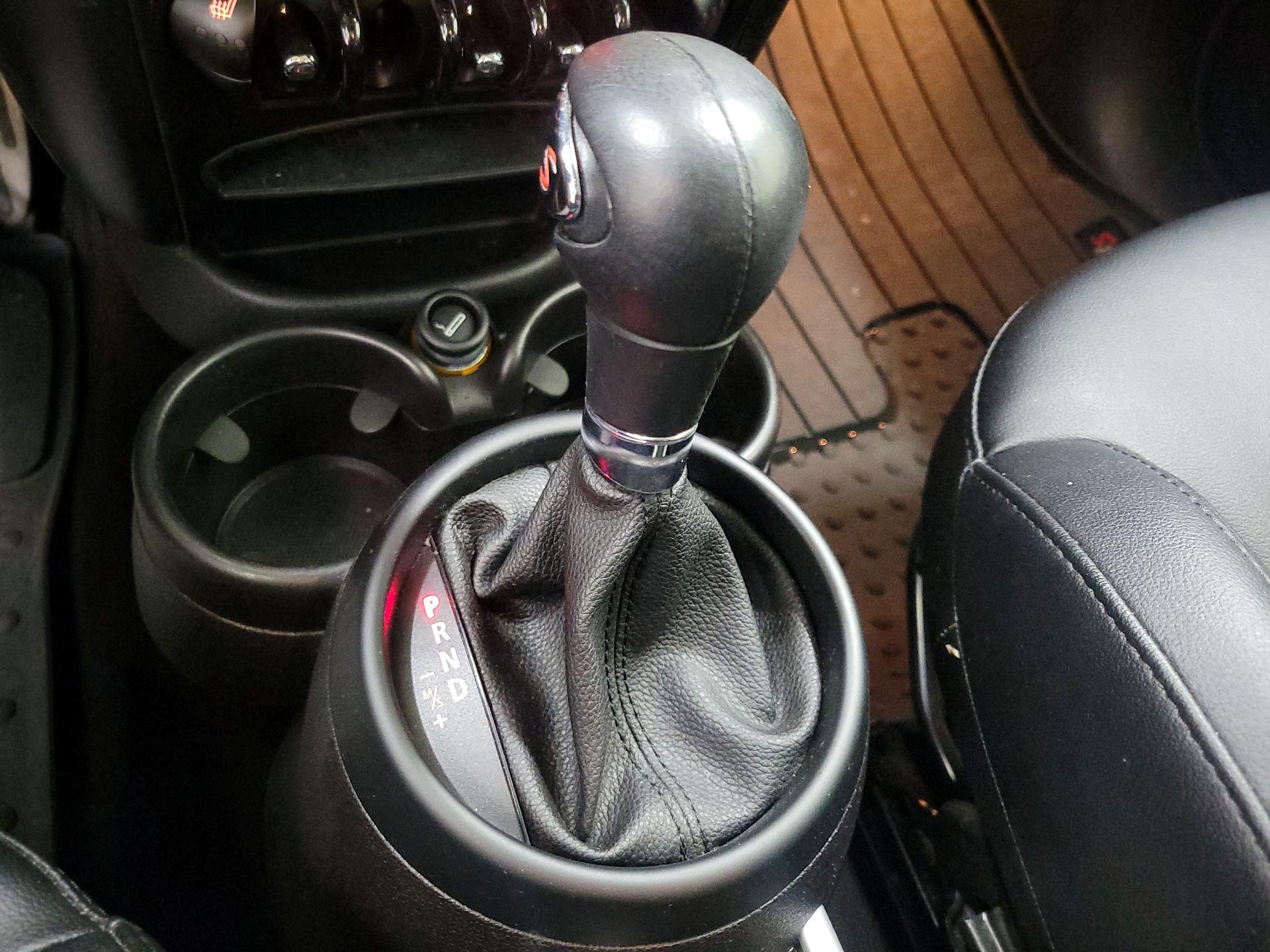 Thumbnail: 2015 MINI Cooper Countryman - 15