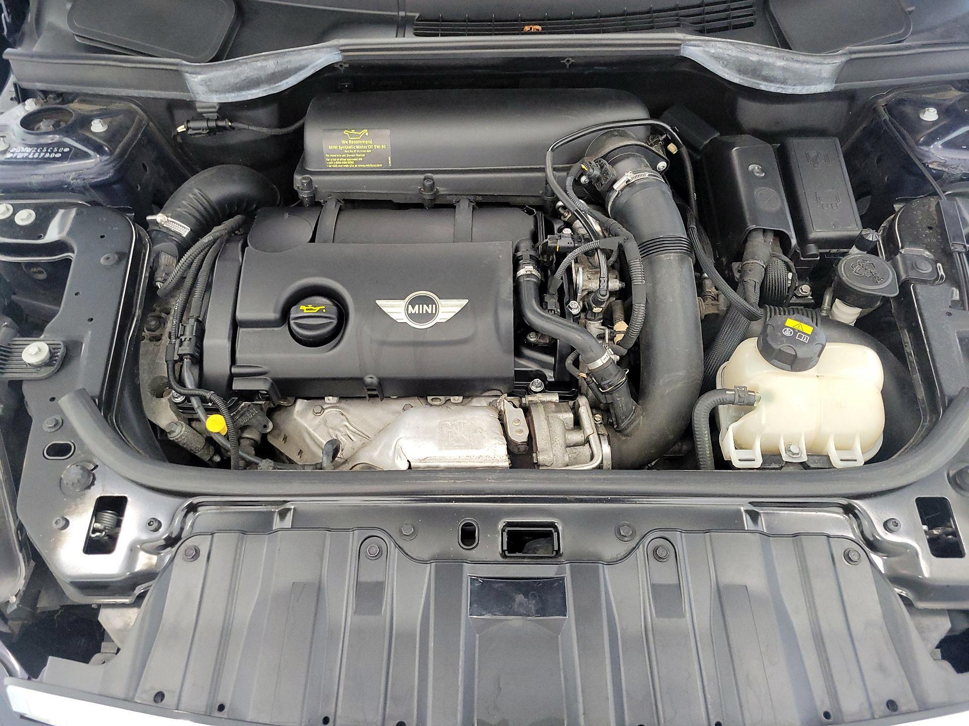 Thumbnail: 2015 MINI Cooper Countryman - 20