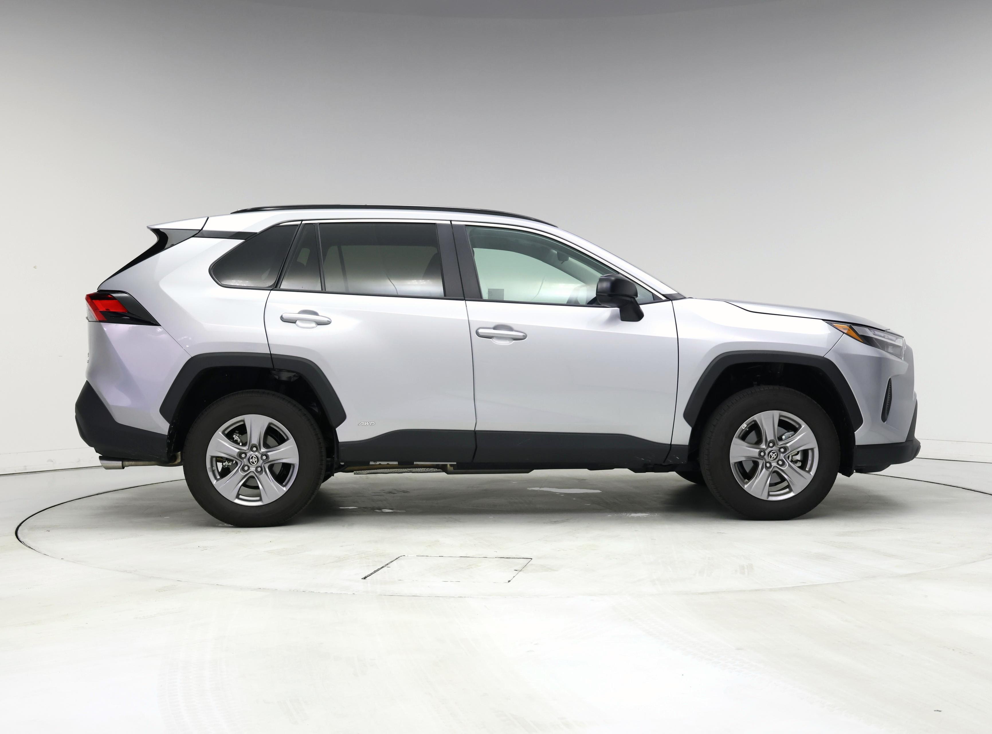 Thumbnail: 2024 Toyota RAV4 - 7