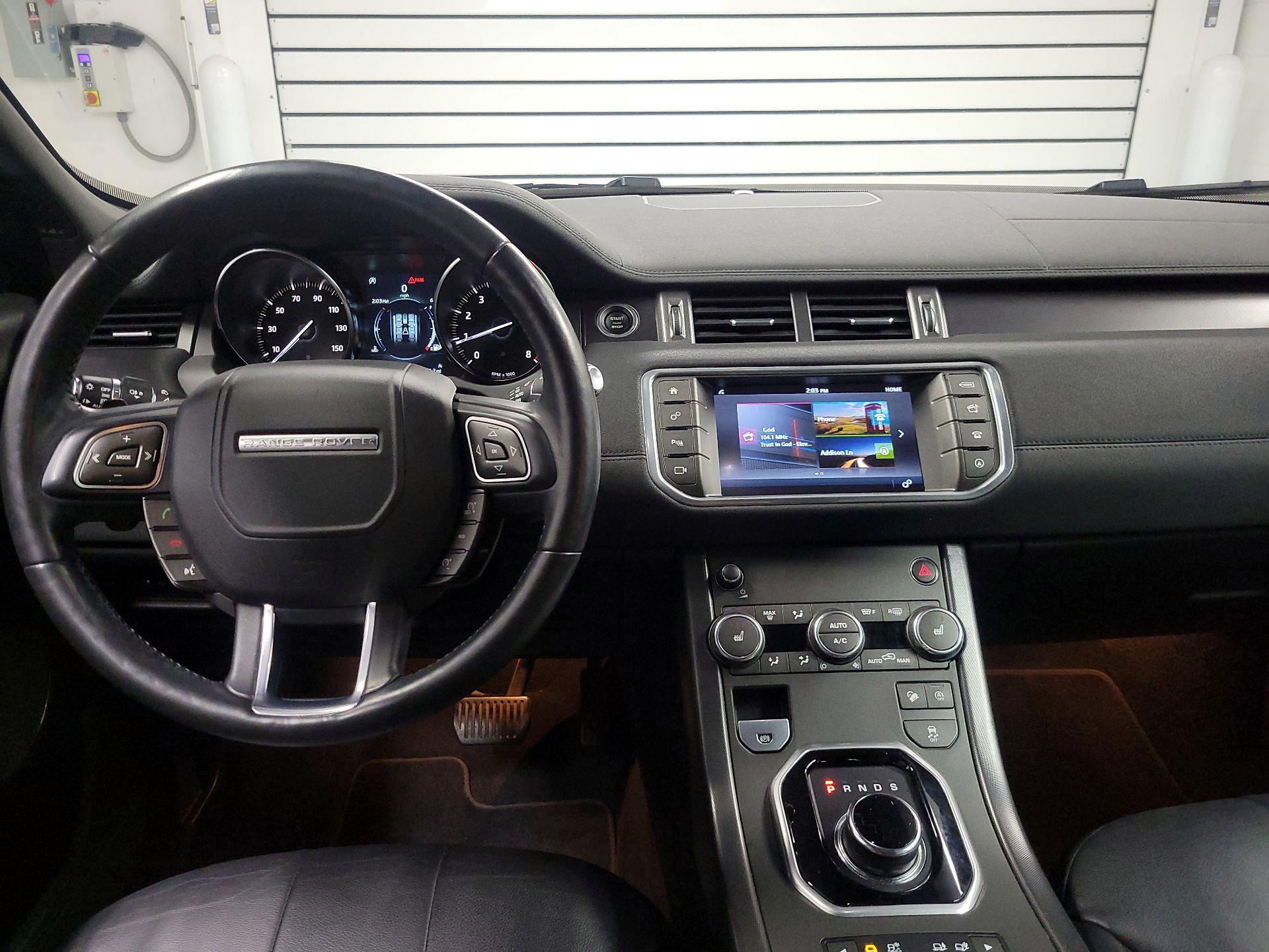 Thumbnail: 2019 Land Rover Range Rover Evoque - 9