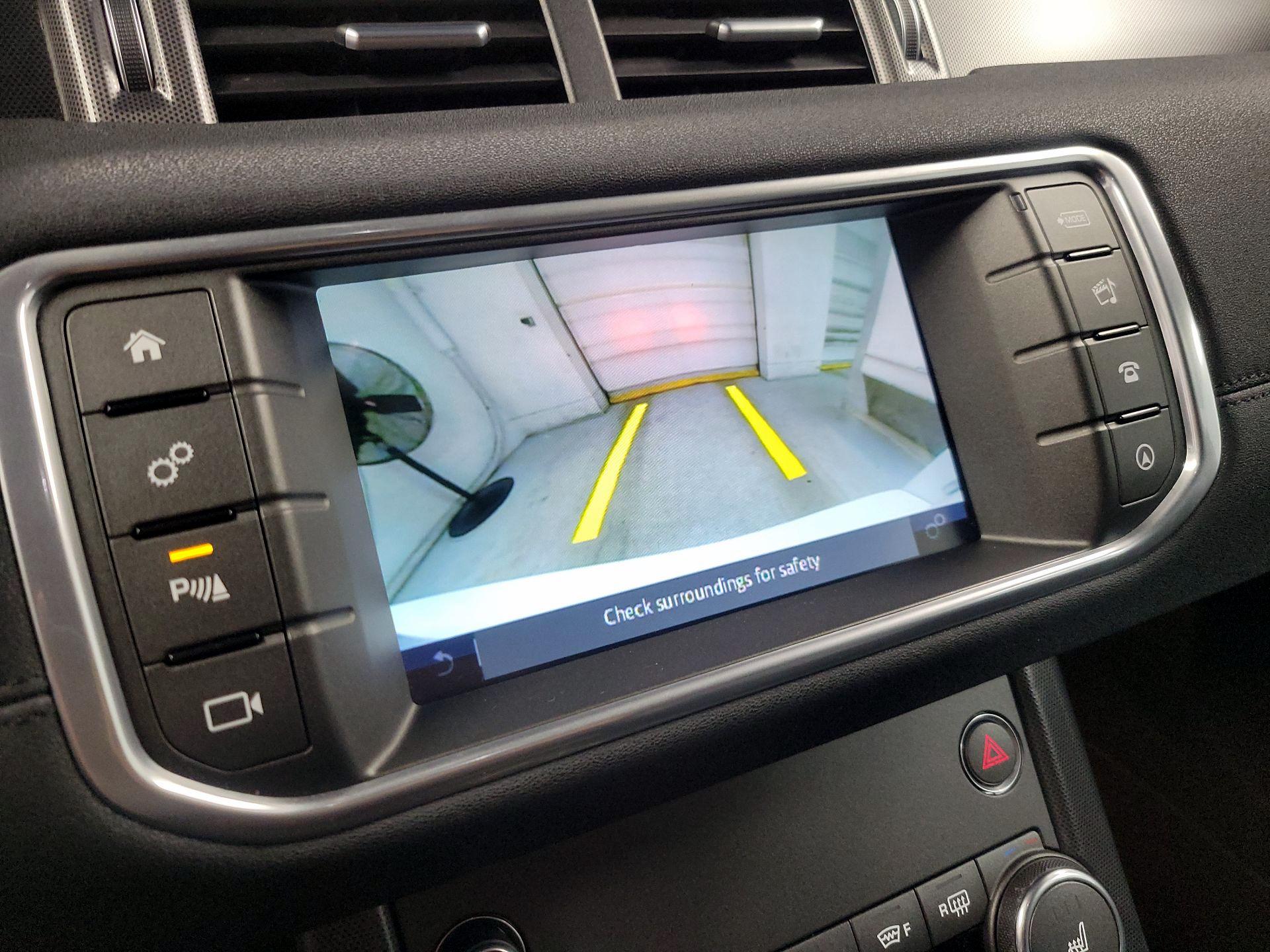Thumbnail: 2019 Land Rover Range Rover Evoque - 13