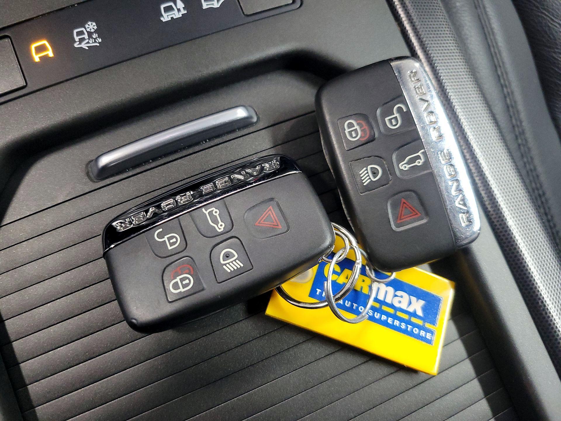 Thumbnail: 2019 Land Rover Range Rover Evoque - 20