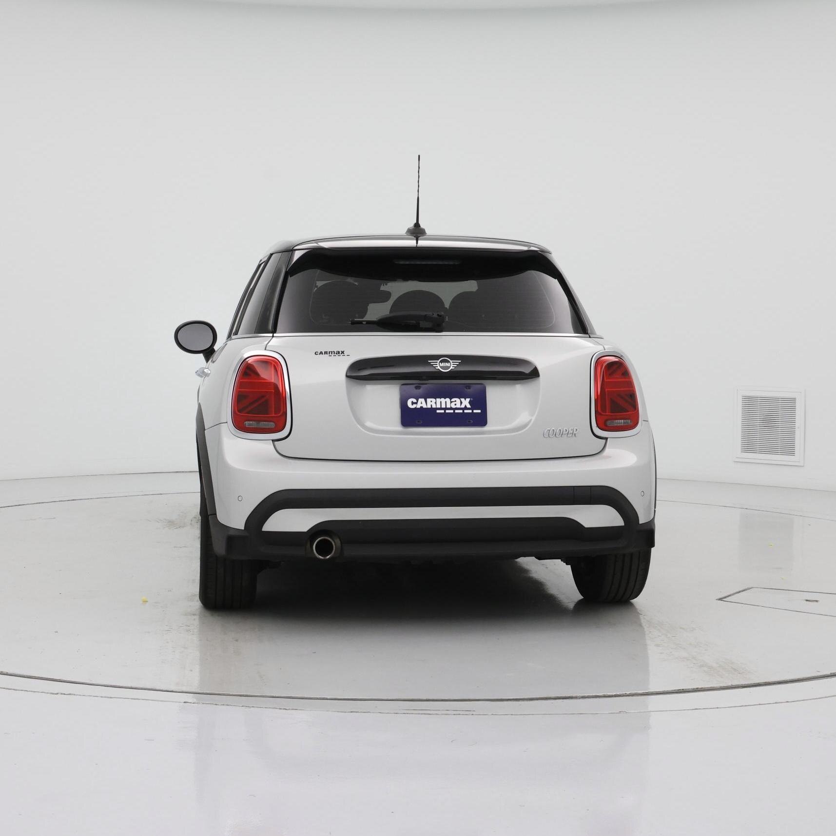 Thumbnail: 2022 MINI Cooper Hardtop - 6
