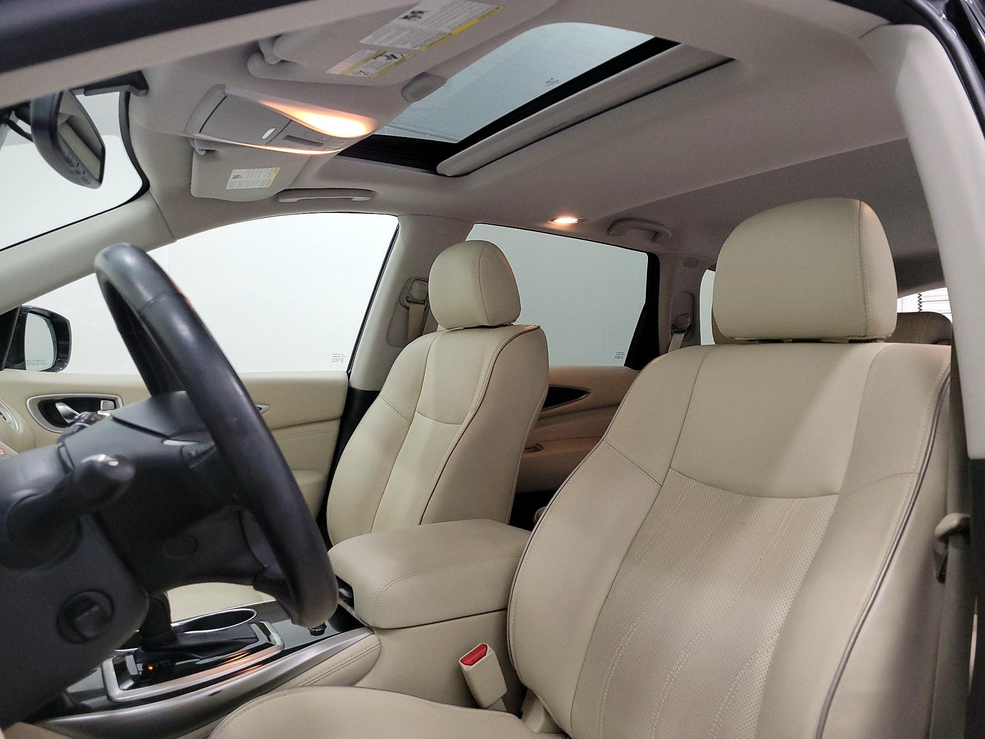 Thumbnail: 2020 INFINITI QX60 - 20