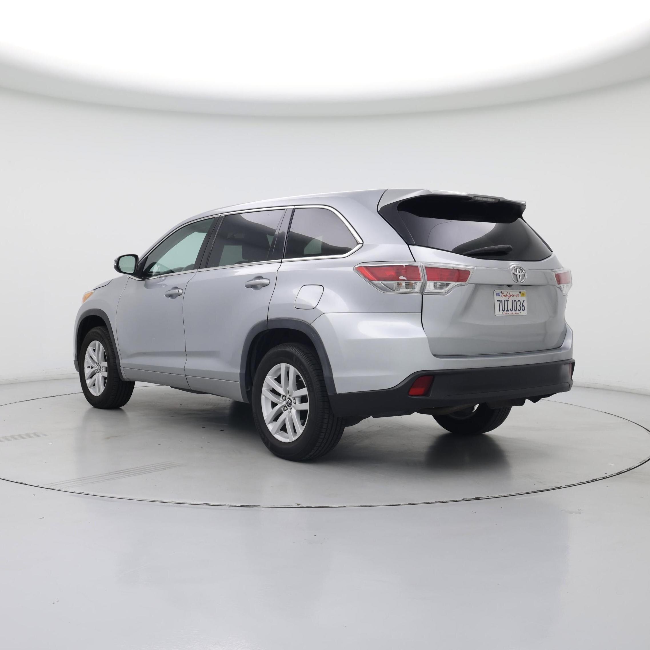 Thumbnail: 2016 Toyota Highlander - 2