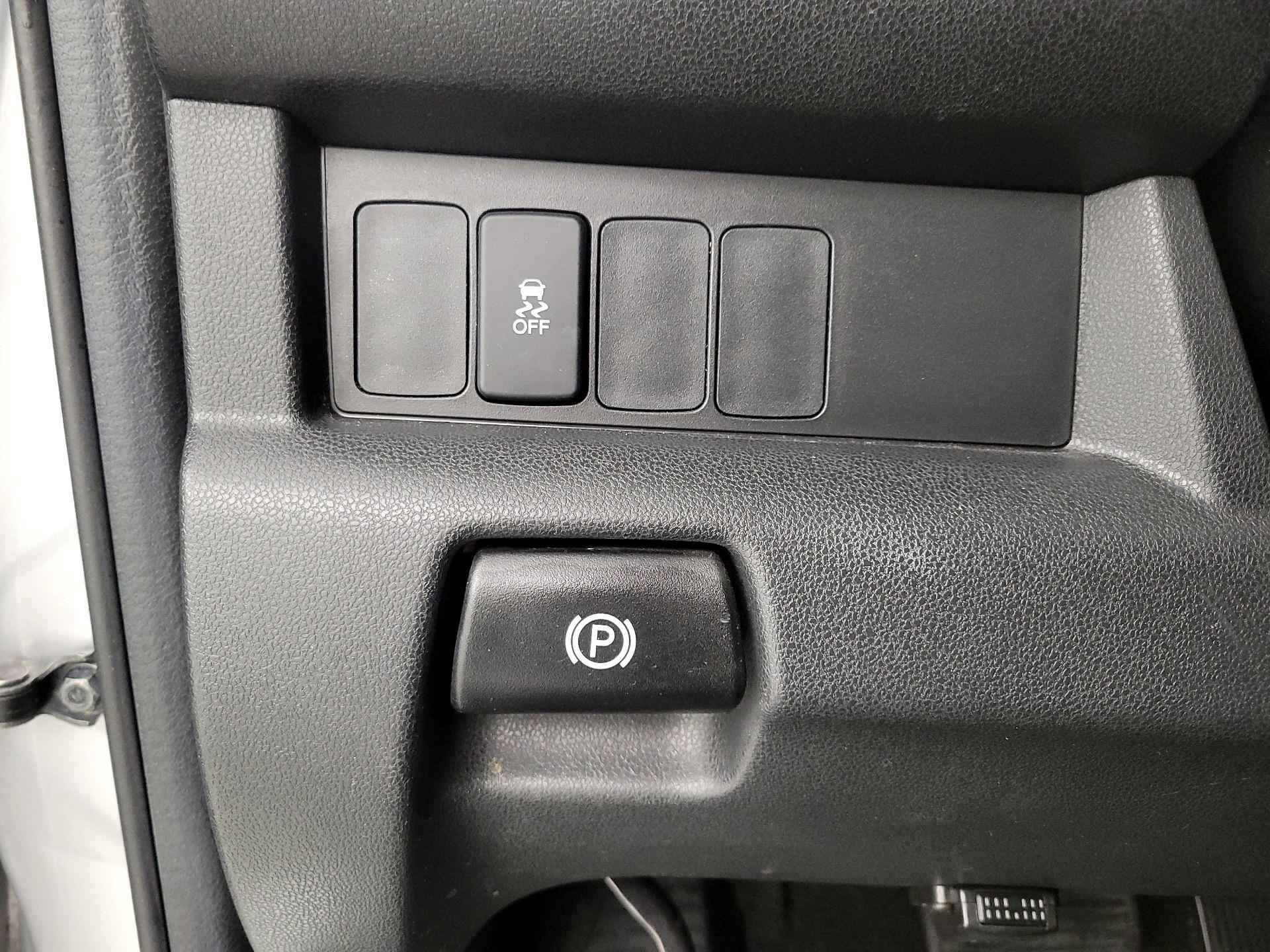 Thumbnail: 2013 Honda Pilot - 13
