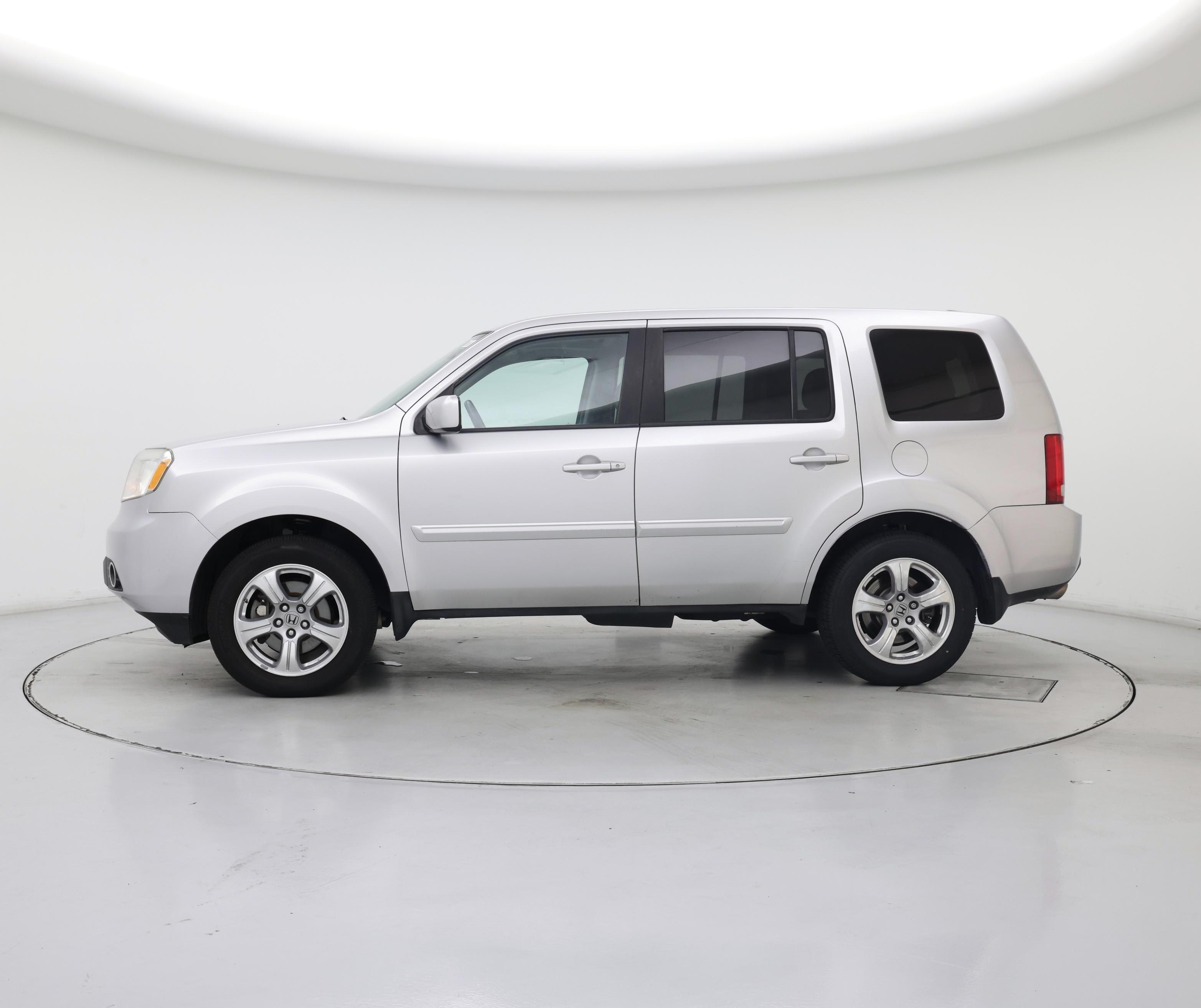 Thumbnail: 2013 Honda Pilot - 3
