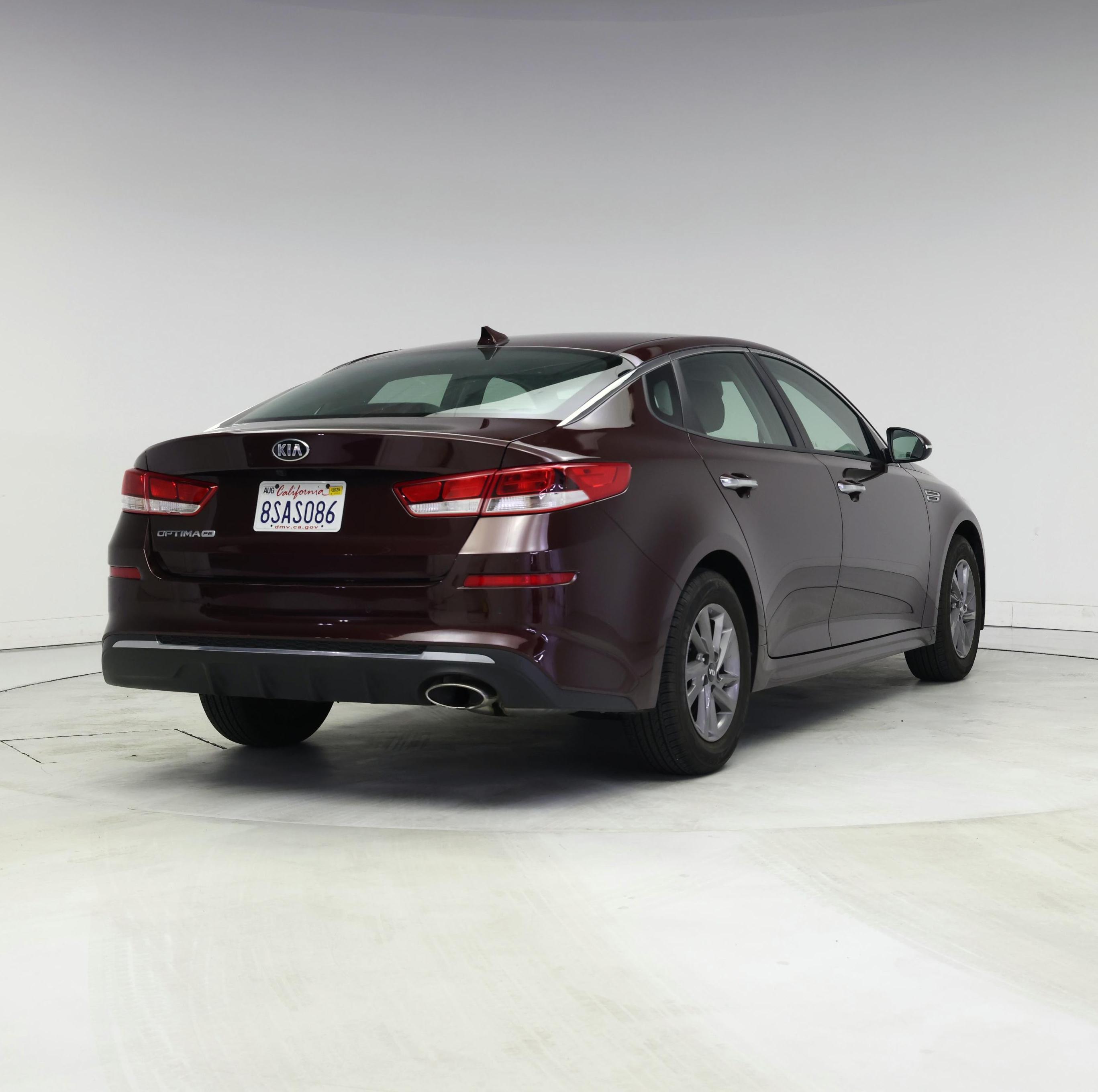 Thumbnail: 2020 Kia Optima - 8