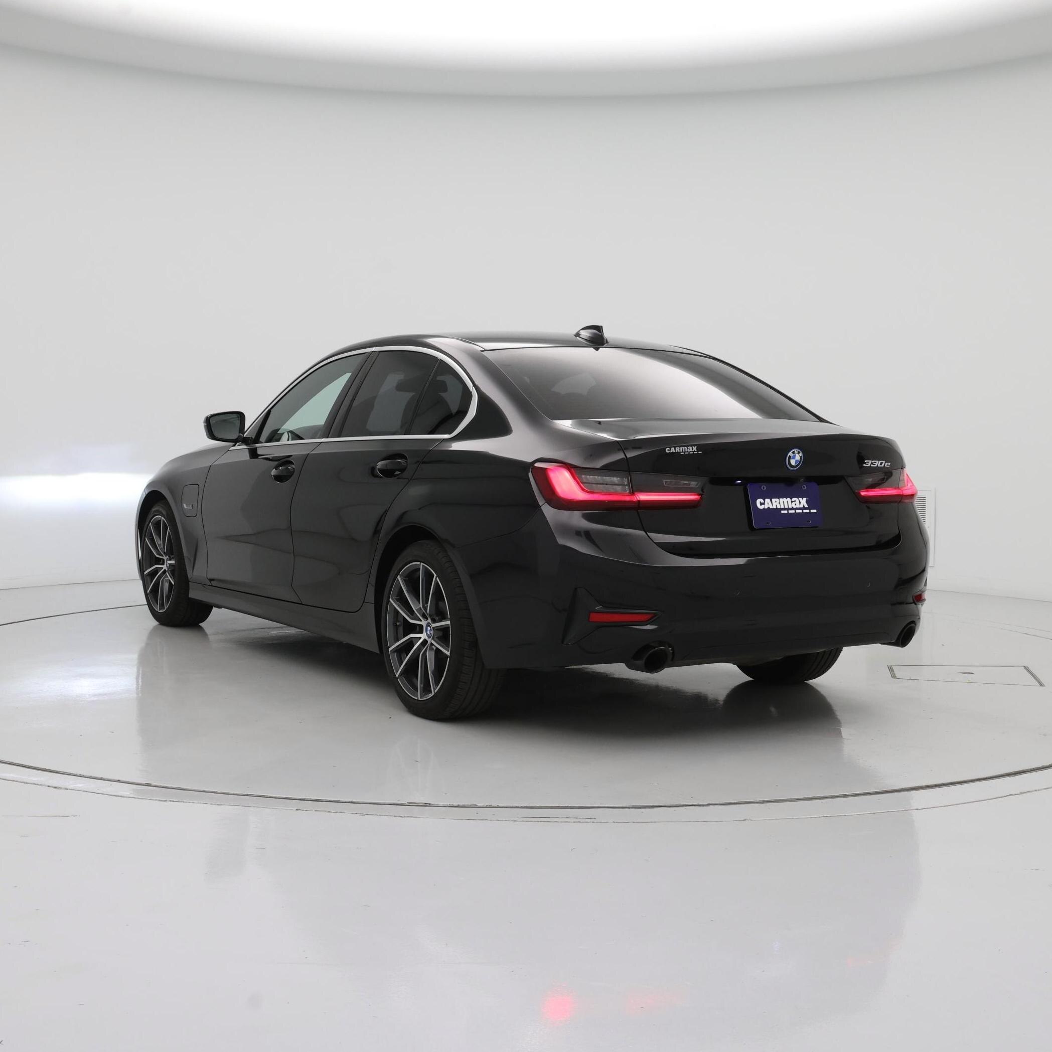 Thumbnail: 2022 BMW 3 Series - 2