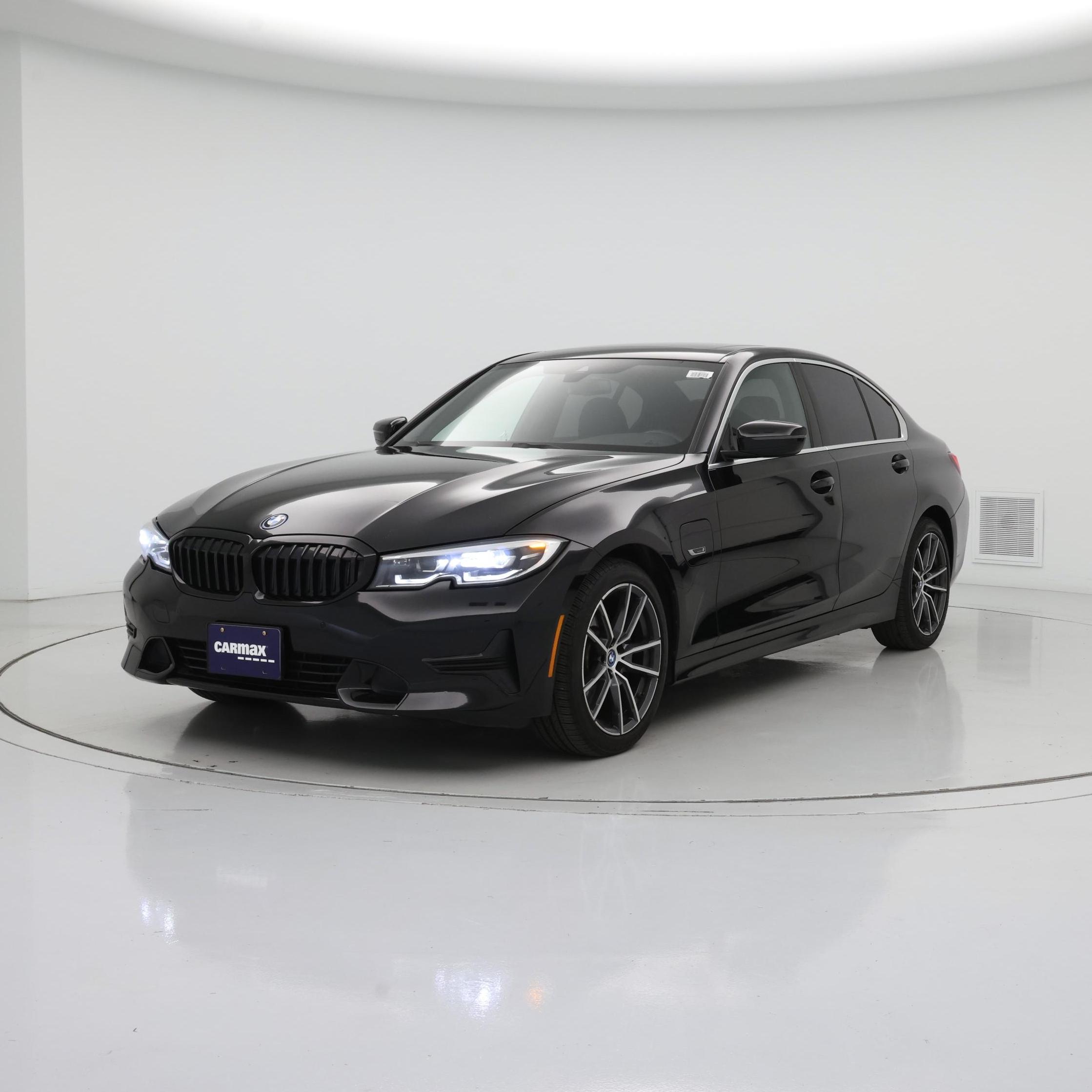 Thumbnail: 2022 BMW 3 Series - 4
