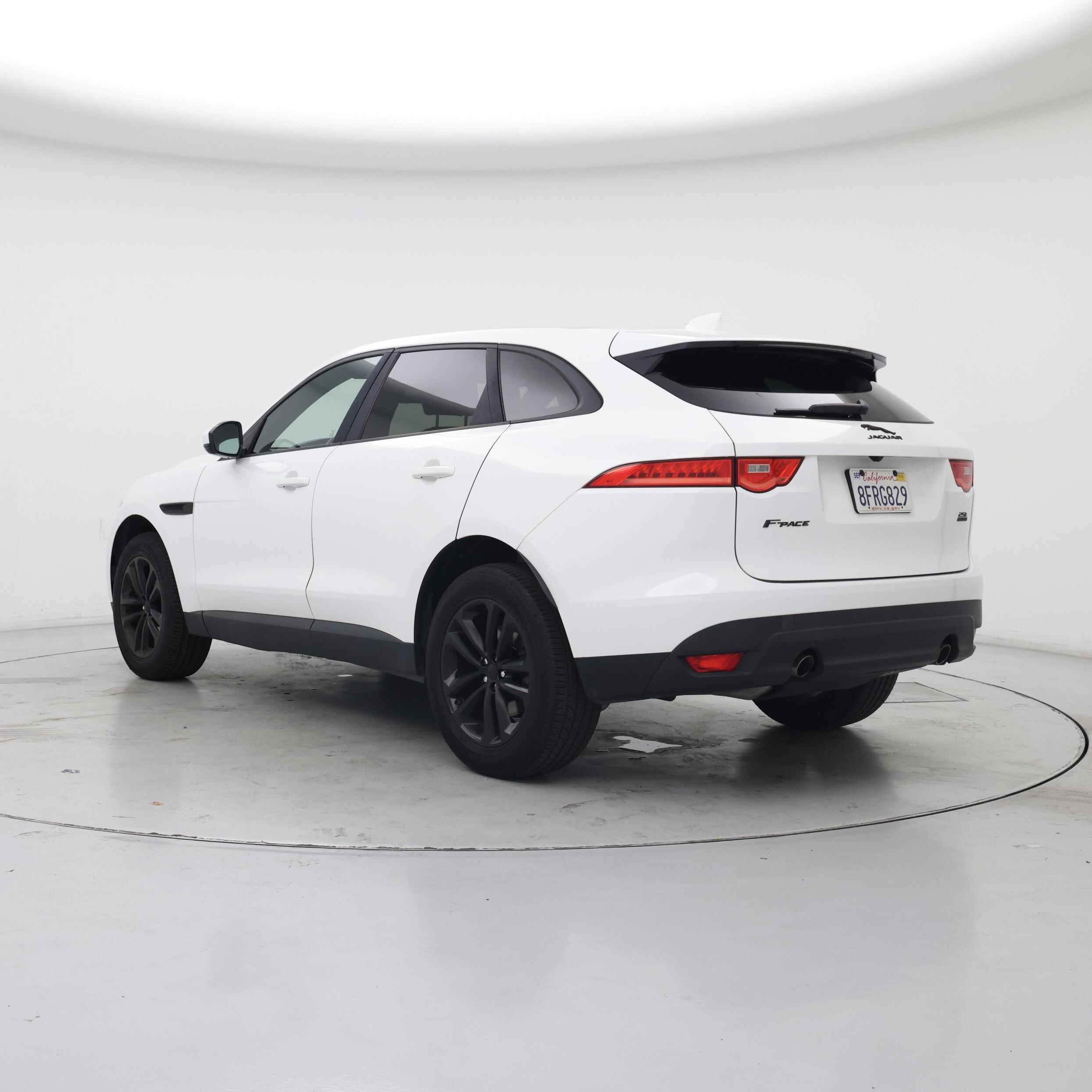 Thumbnail: 2018 Jaguar F-Pace - 2