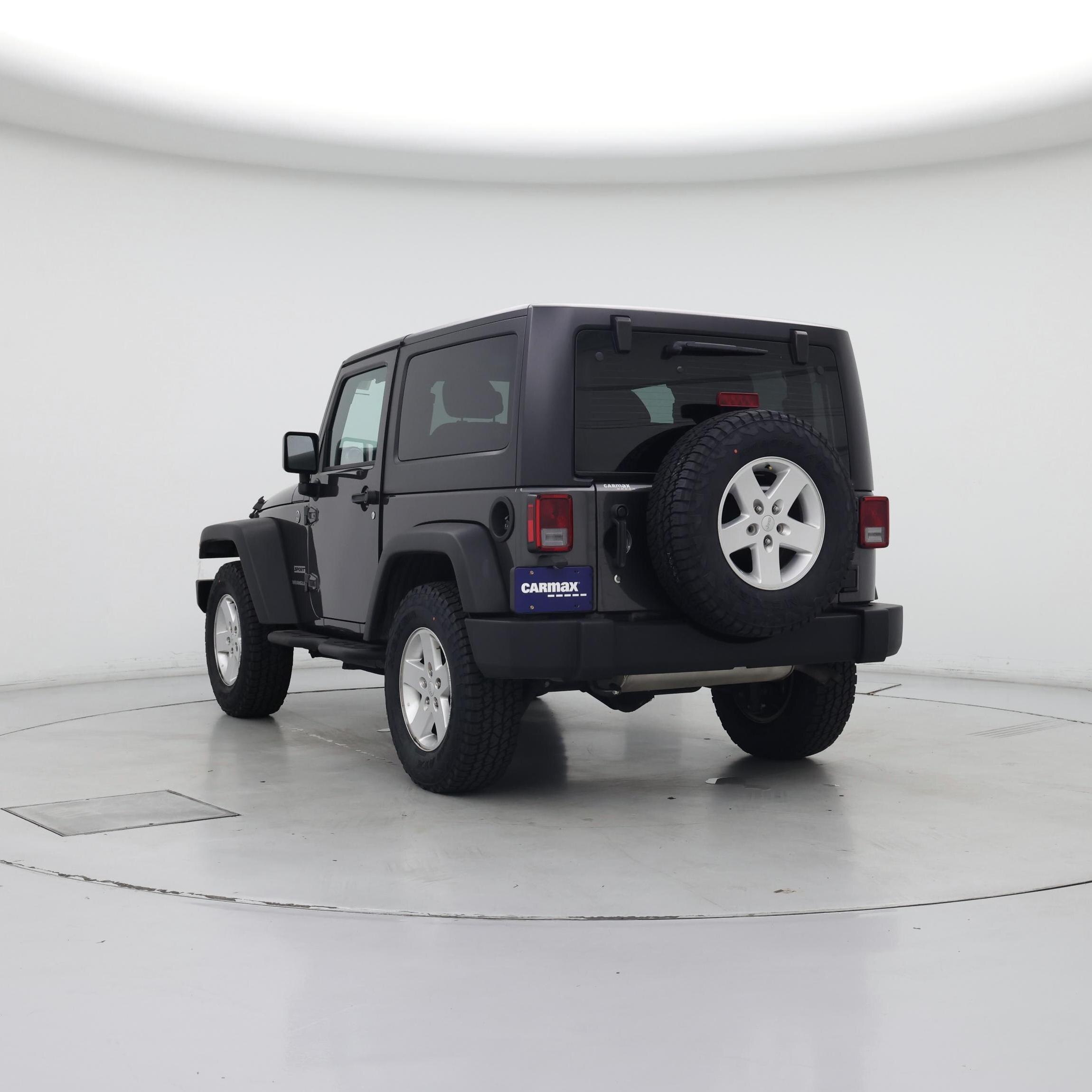 Thumbnail: 2017 Jeep Wrangler - 2