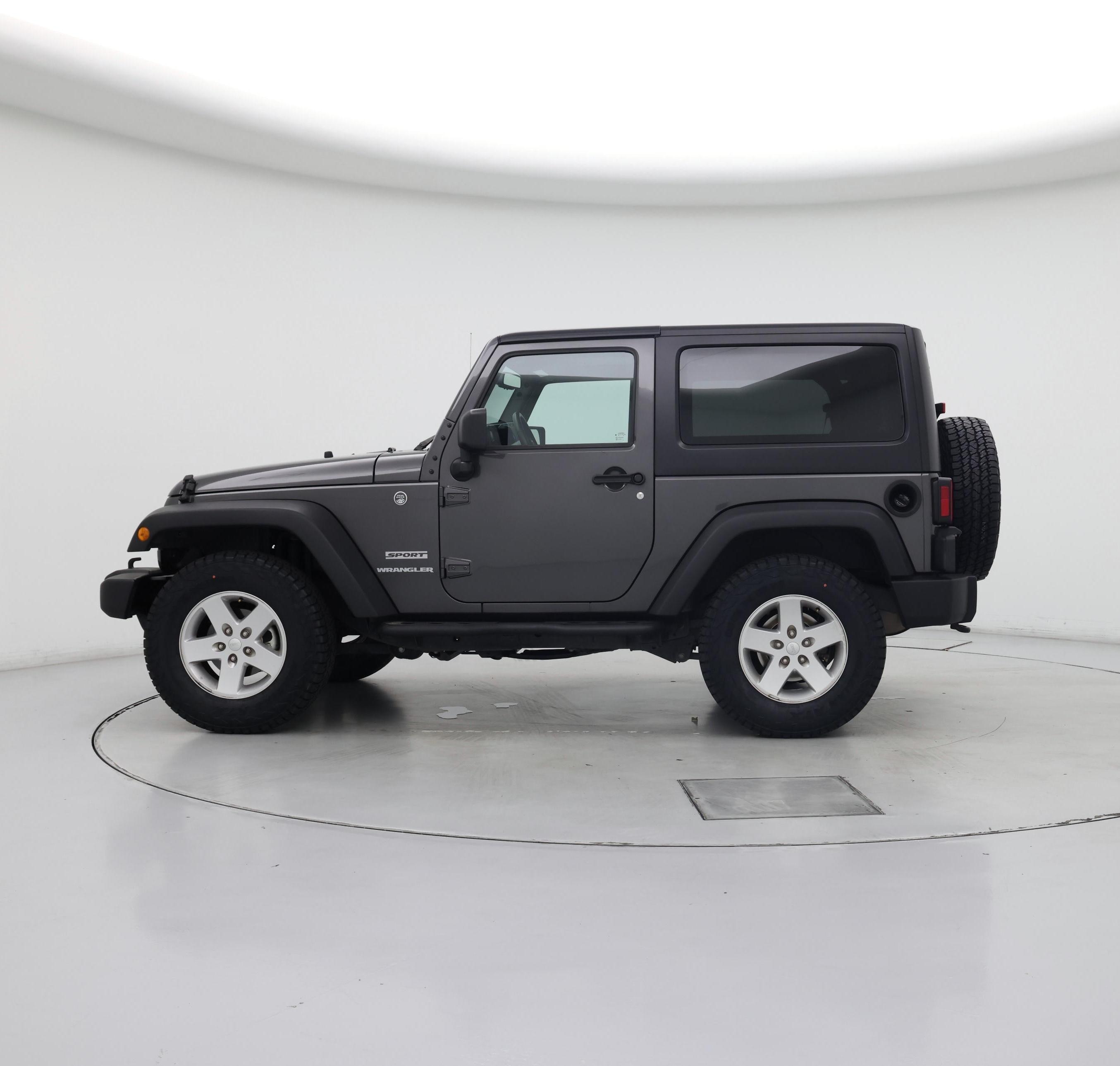 Thumbnail: 2017 Jeep Wrangler - 3