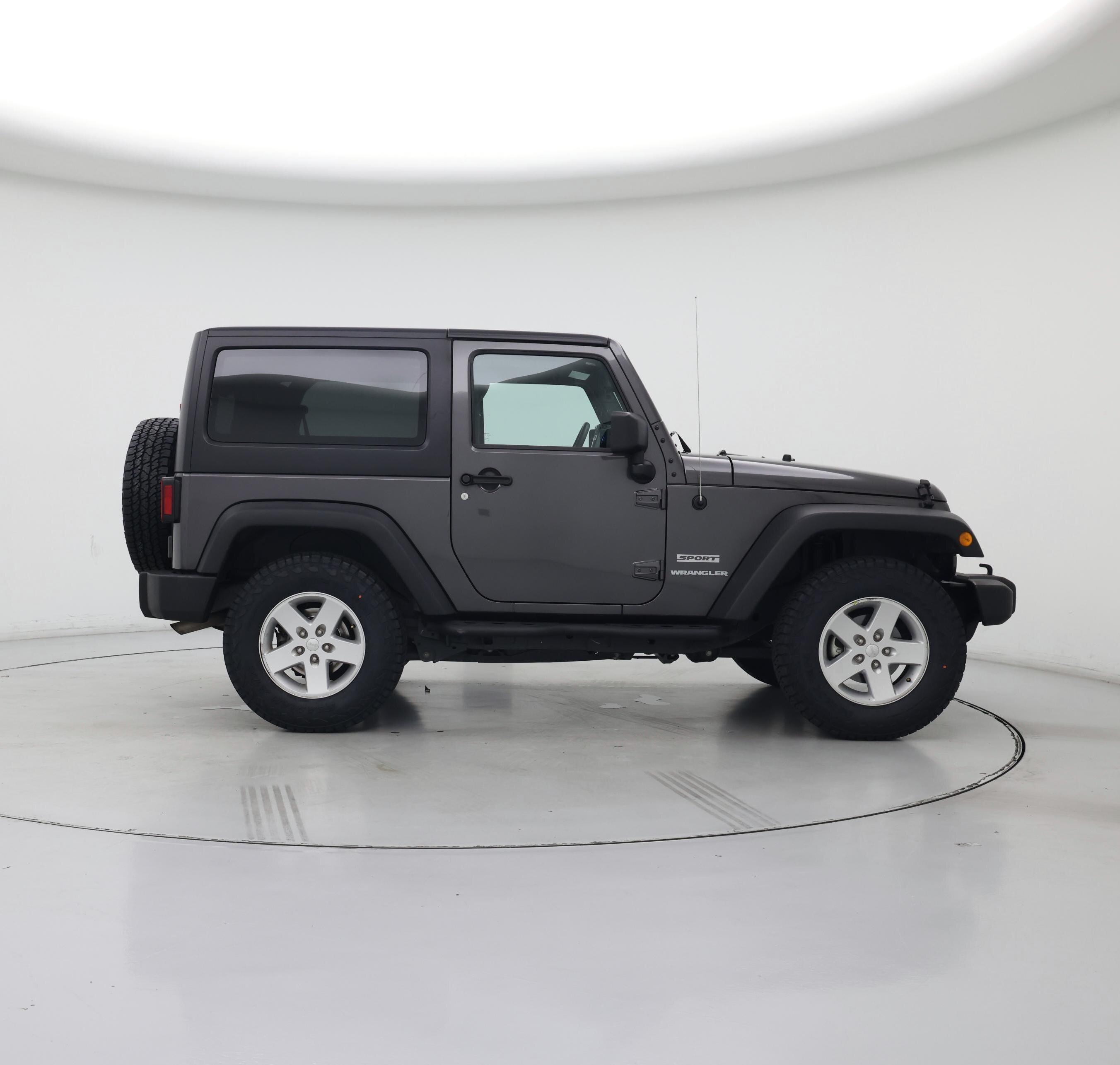 Thumbnail: 2017 Jeep Wrangler - 7