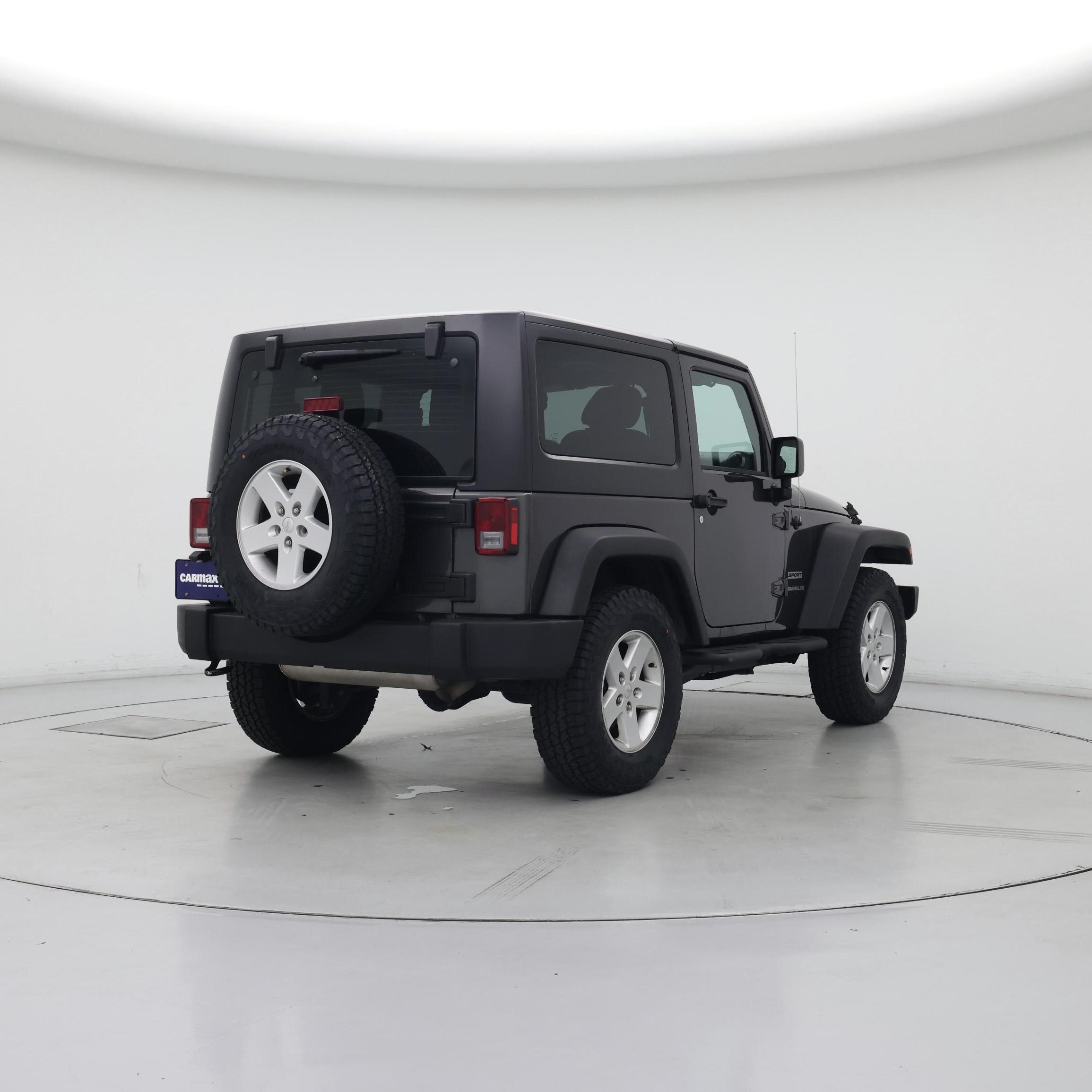 Thumbnail: 2017 Jeep Wrangler - 8