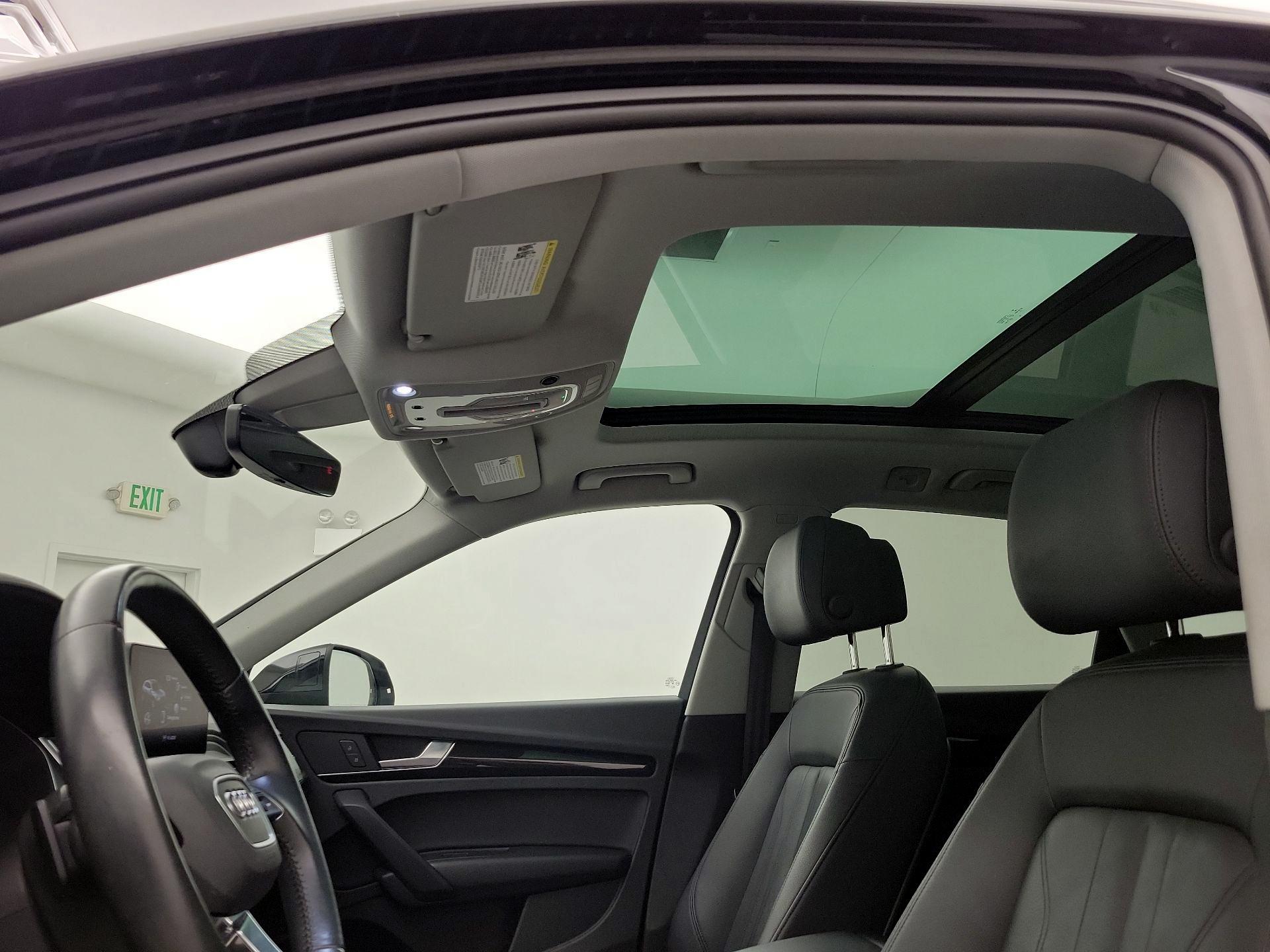 Thumbnail: 2020 Audi Q5 - 19