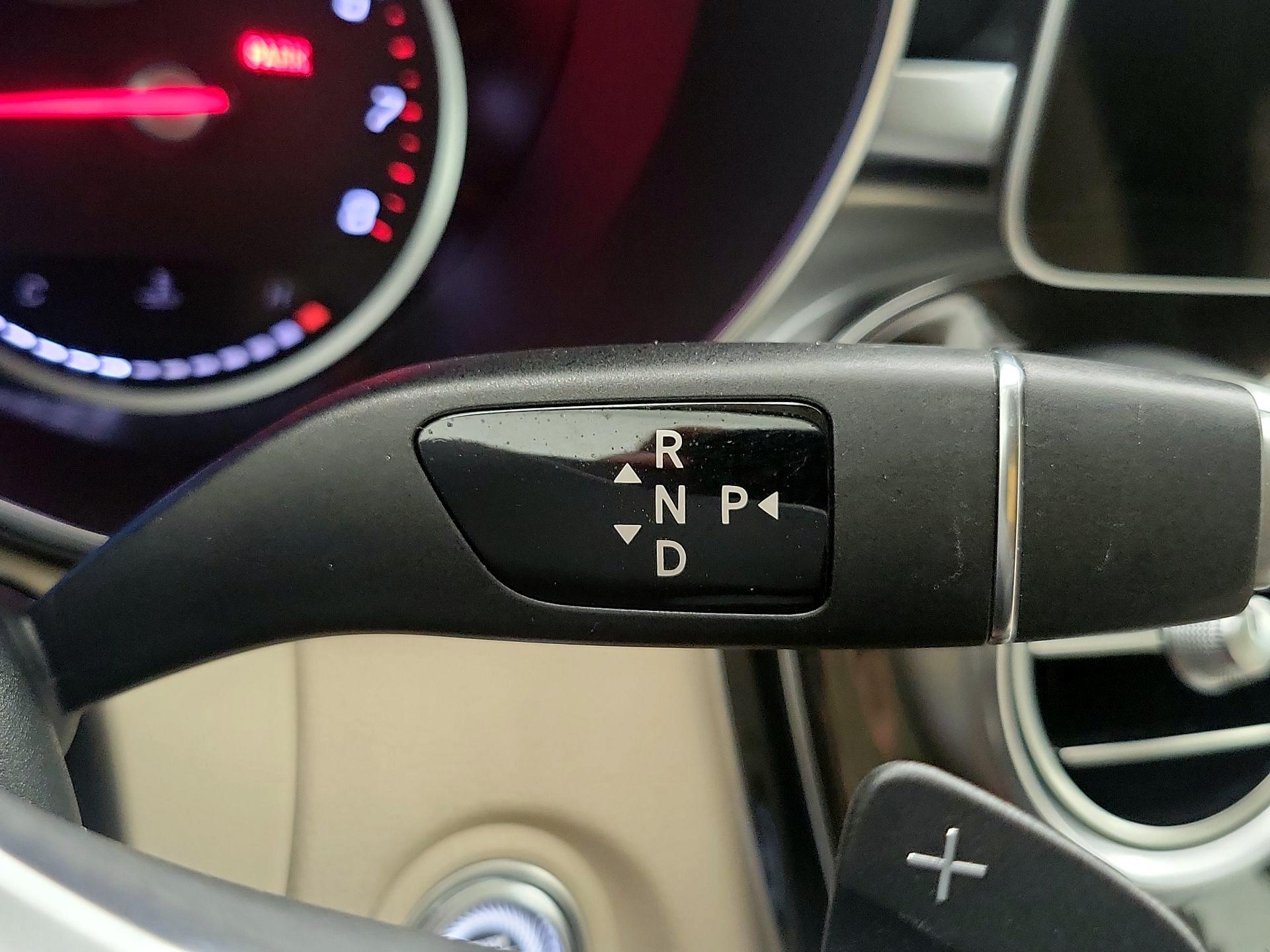 Thumbnail: 2019 Mercedes-Benz C-Class - 17