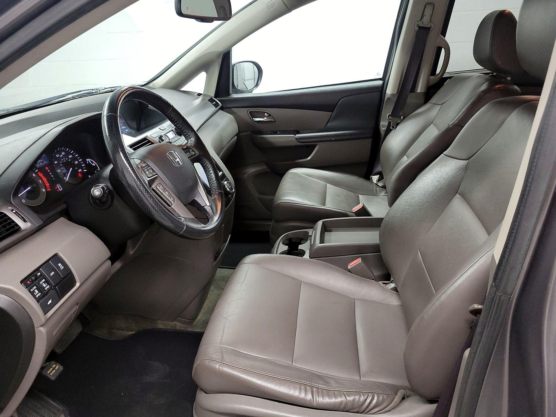 Thumbnail: 2015 Honda Odyssey - 11