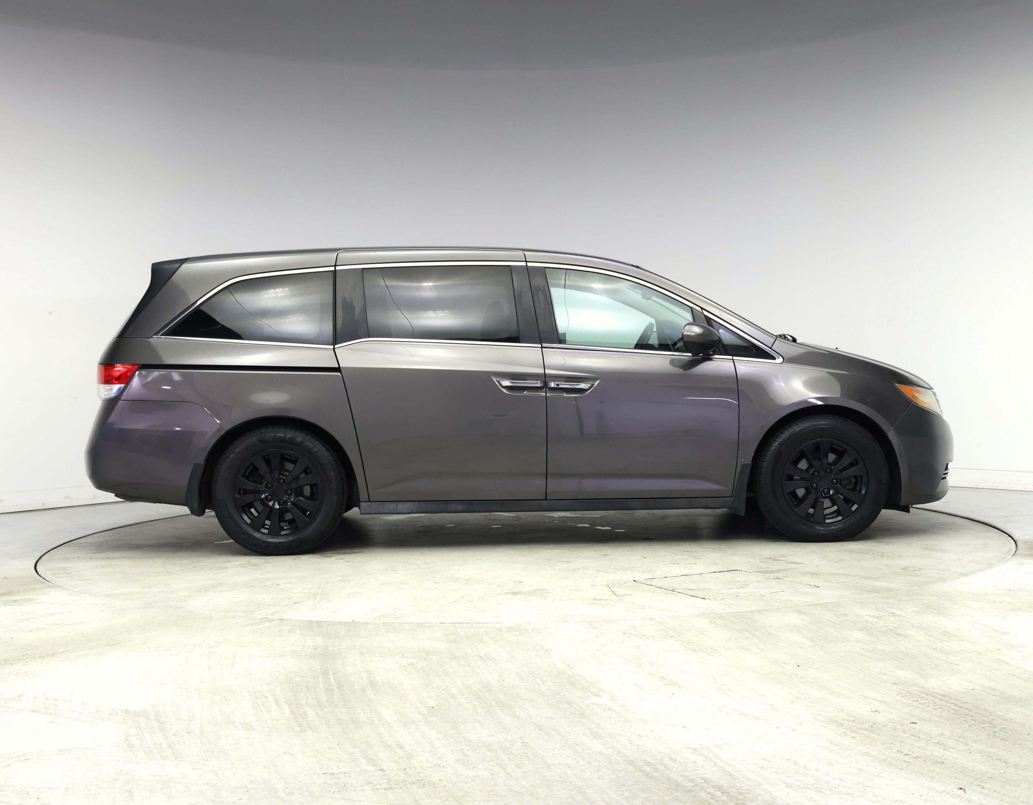 Thumbnail: 2015 Honda Odyssey - 7