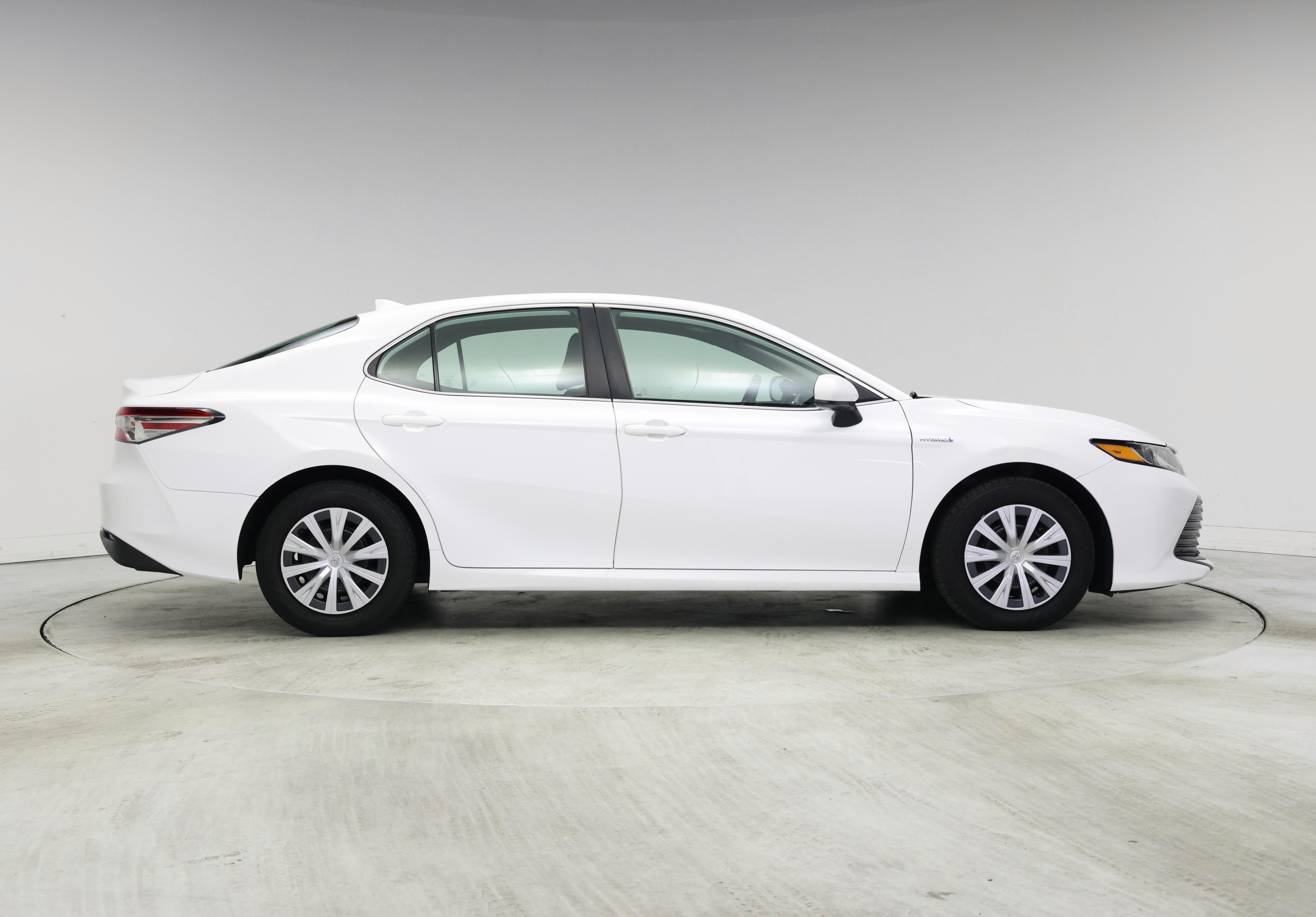Thumbnail: 2020 Toyota Camry - 7