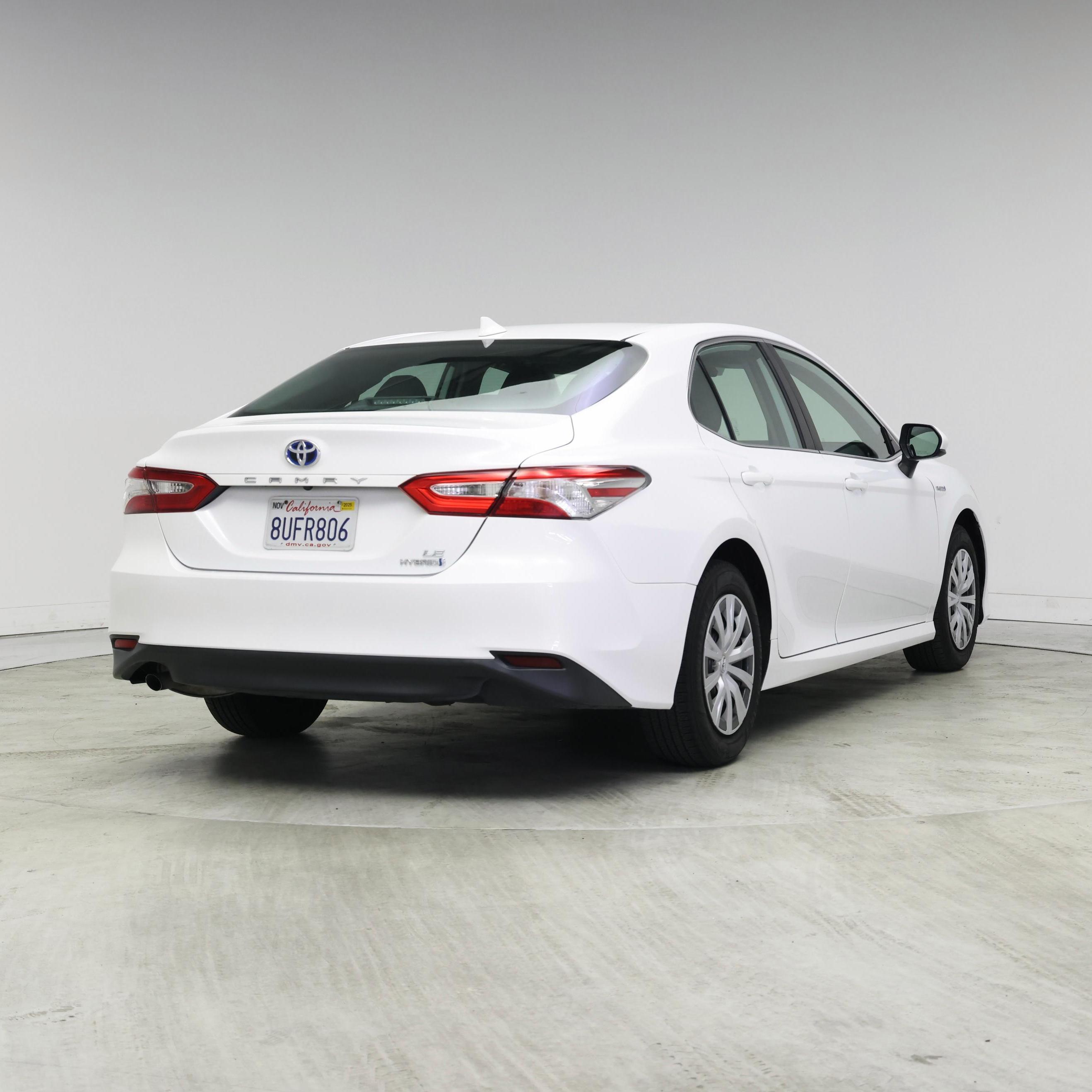 Thumbnail: 2020 Toyota Camry - 8