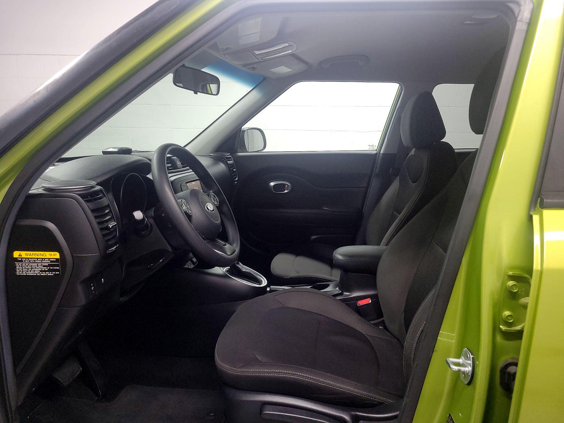 Thumbnail: 2017 Kia Soul - 11