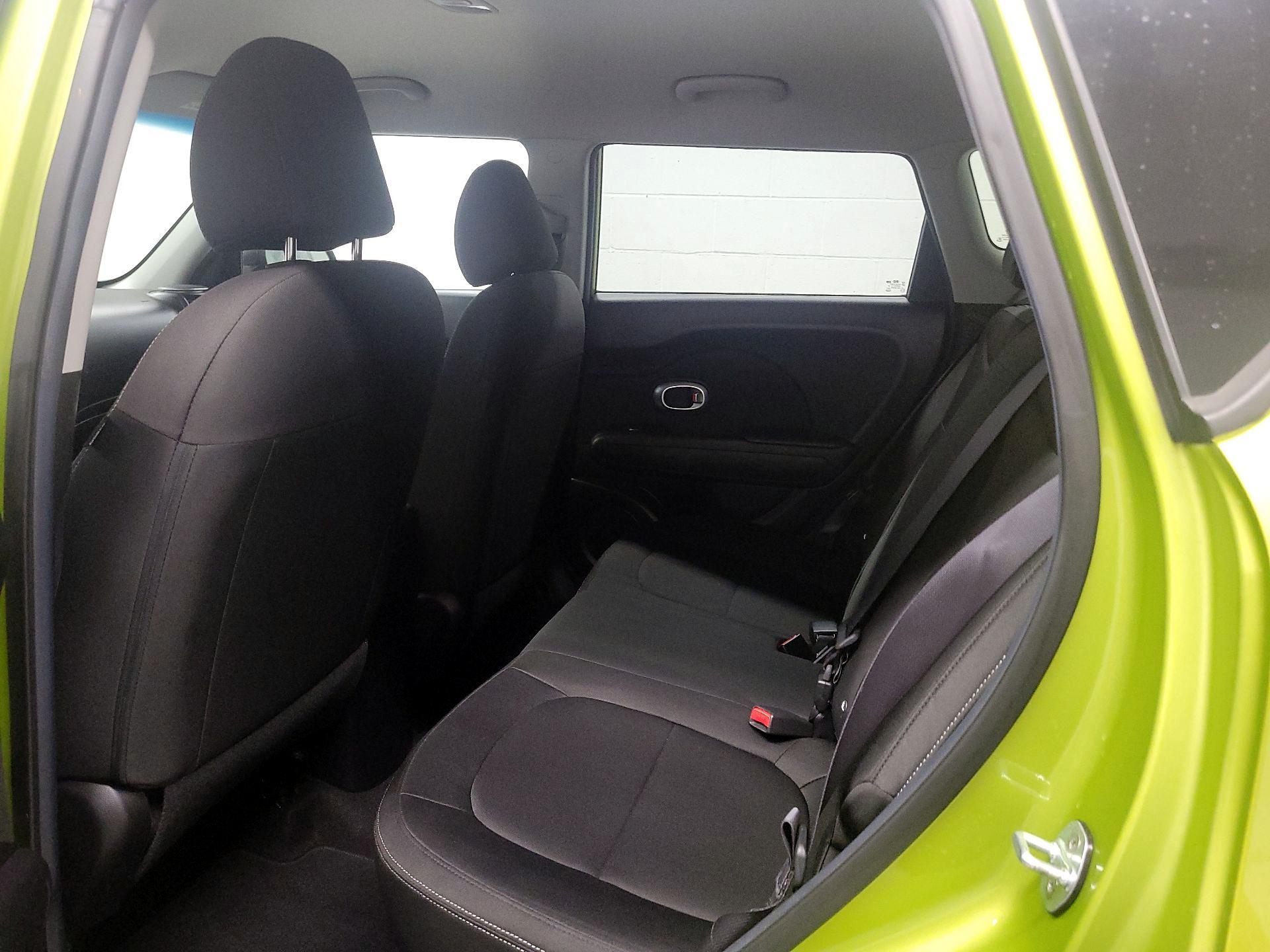 Thumbnail: 2017 Kia Soul - 16
