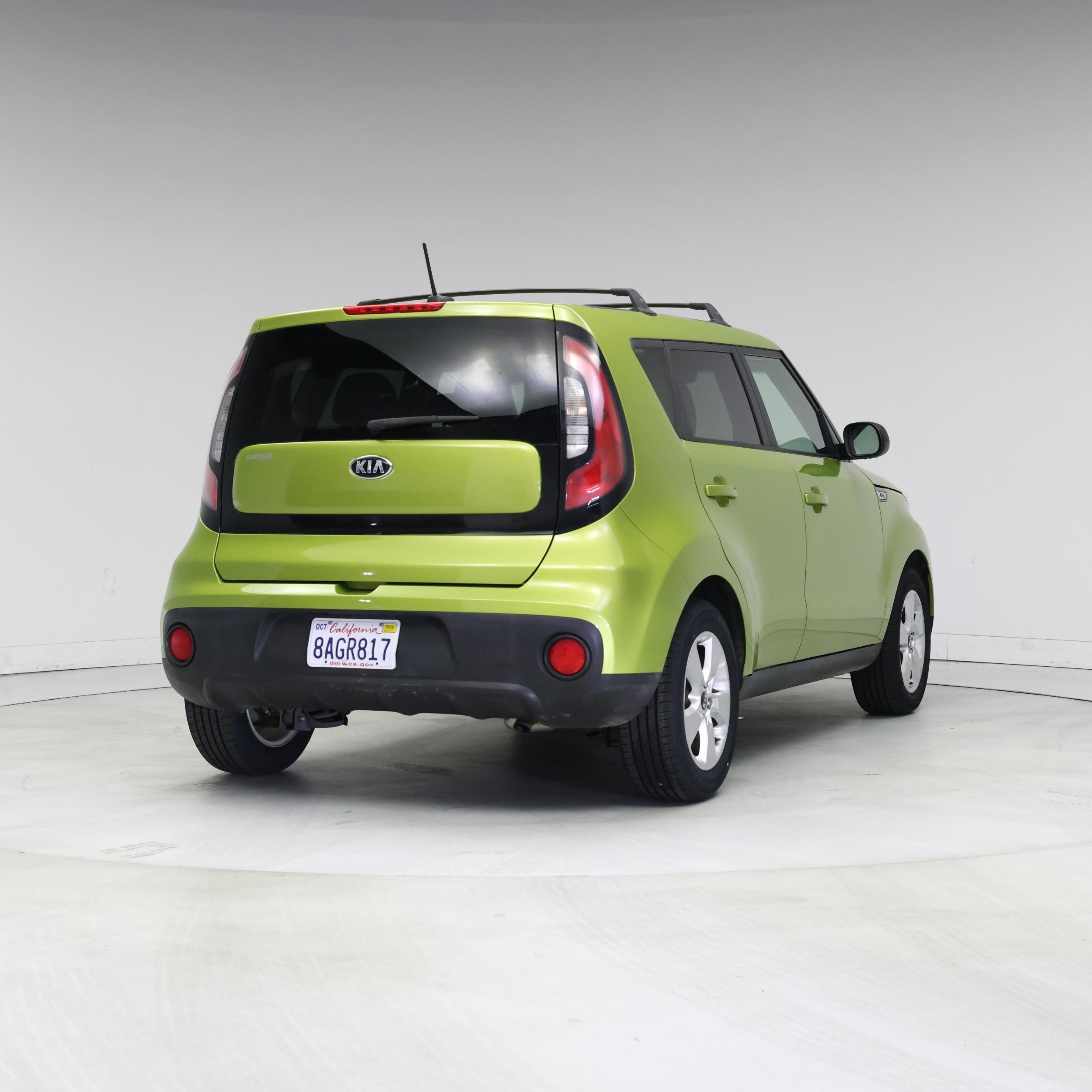 Thumbnail: 2017 Kia Soul - 8
