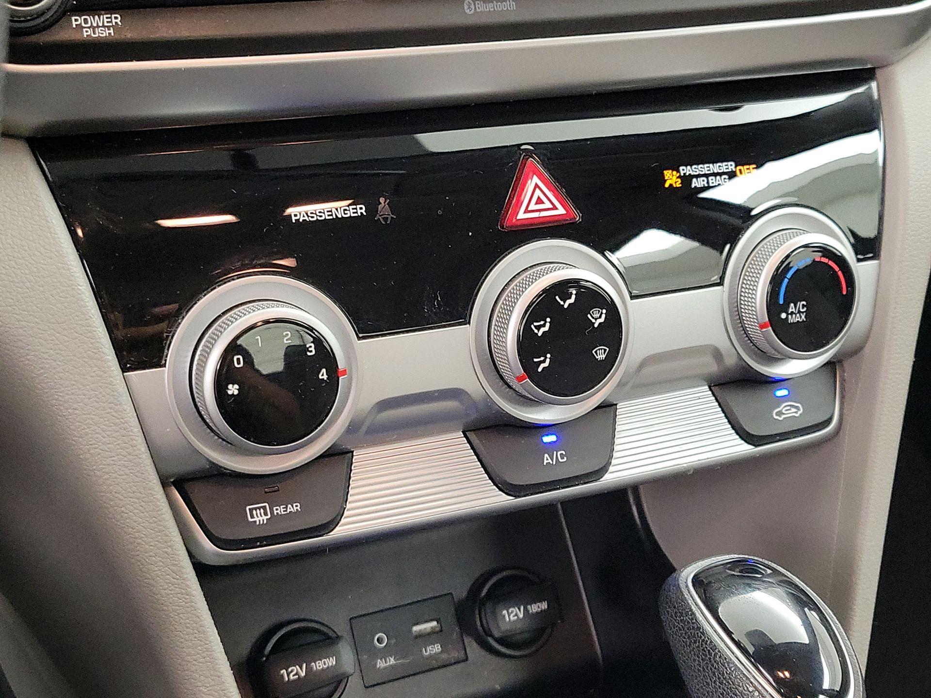 Thumbnail: 2019 Hyundai Elantra - 16