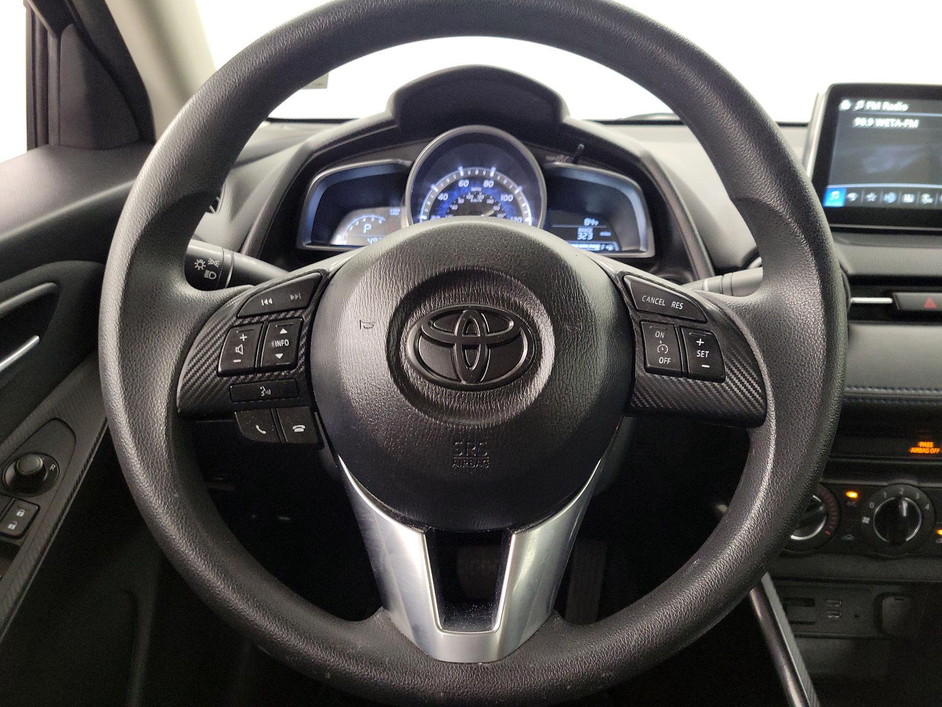 Thumbnail: 2018 Toyota Yaris iA - 10
